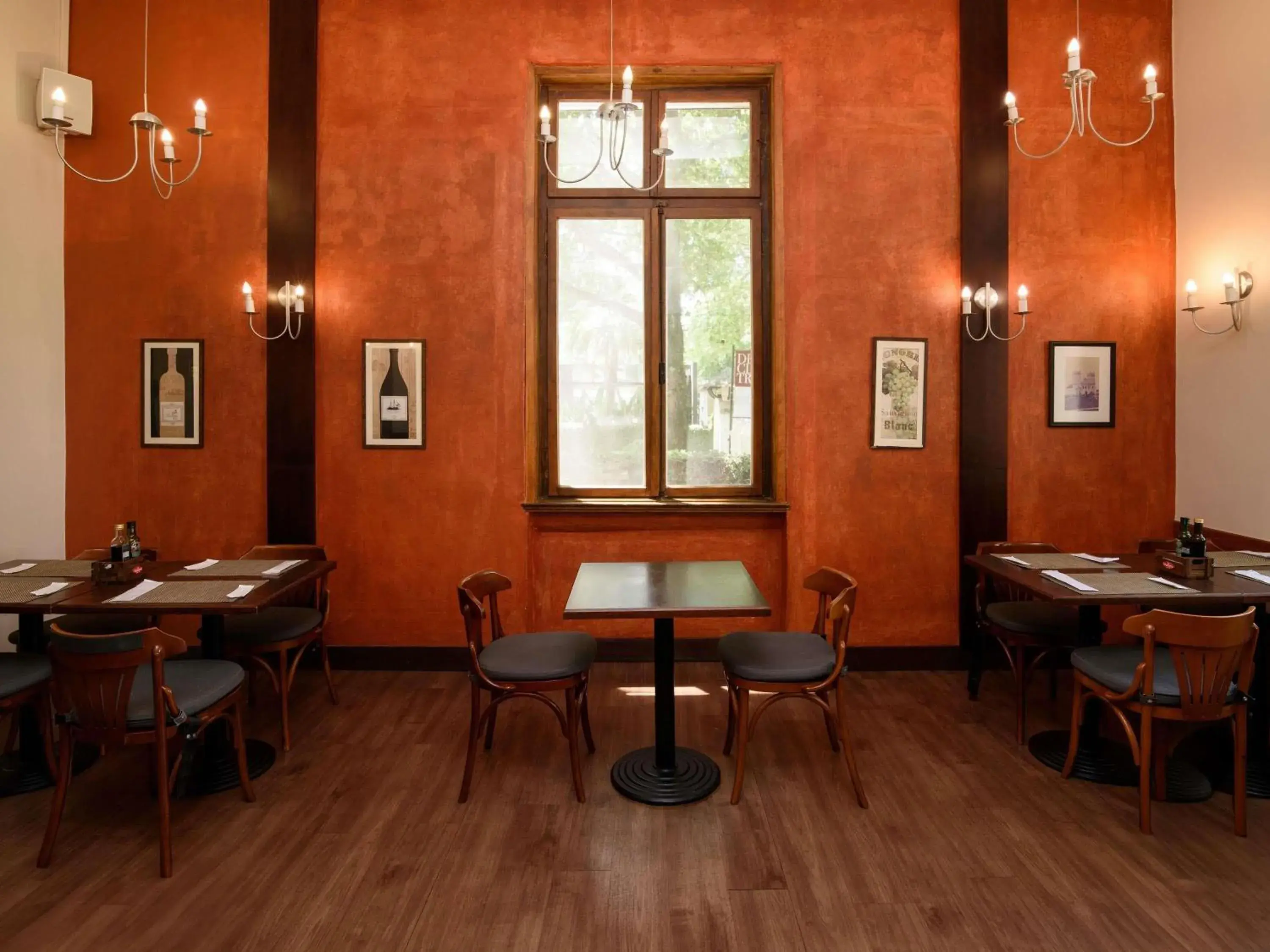 Property building in ibis Curitiba Batel Property building in ibis Curitiba Batel