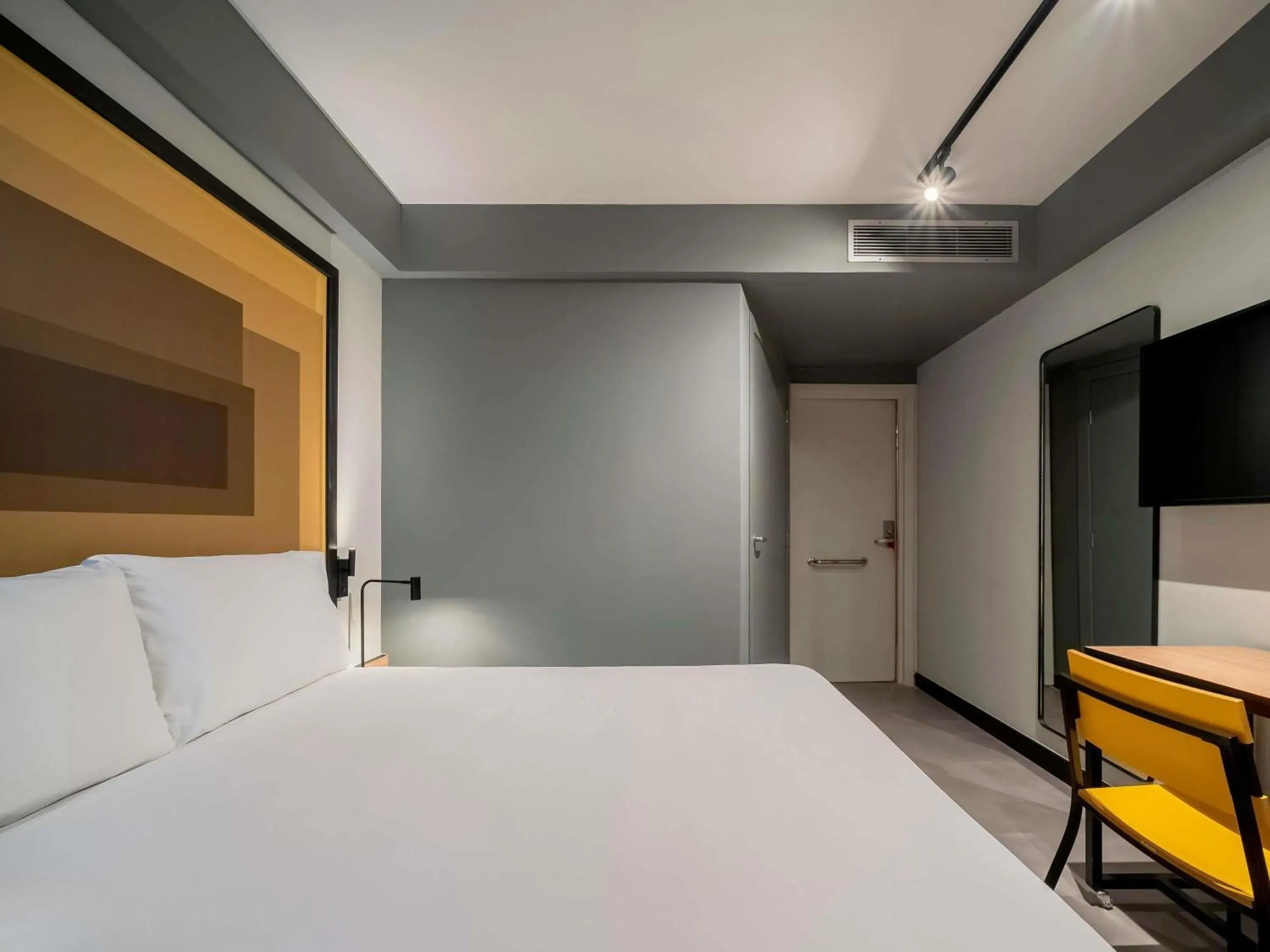 Bedroom, Bed in ibis Sao Paulo Paulista Bedroom, Bed in ibis Sao Paulo Paulista