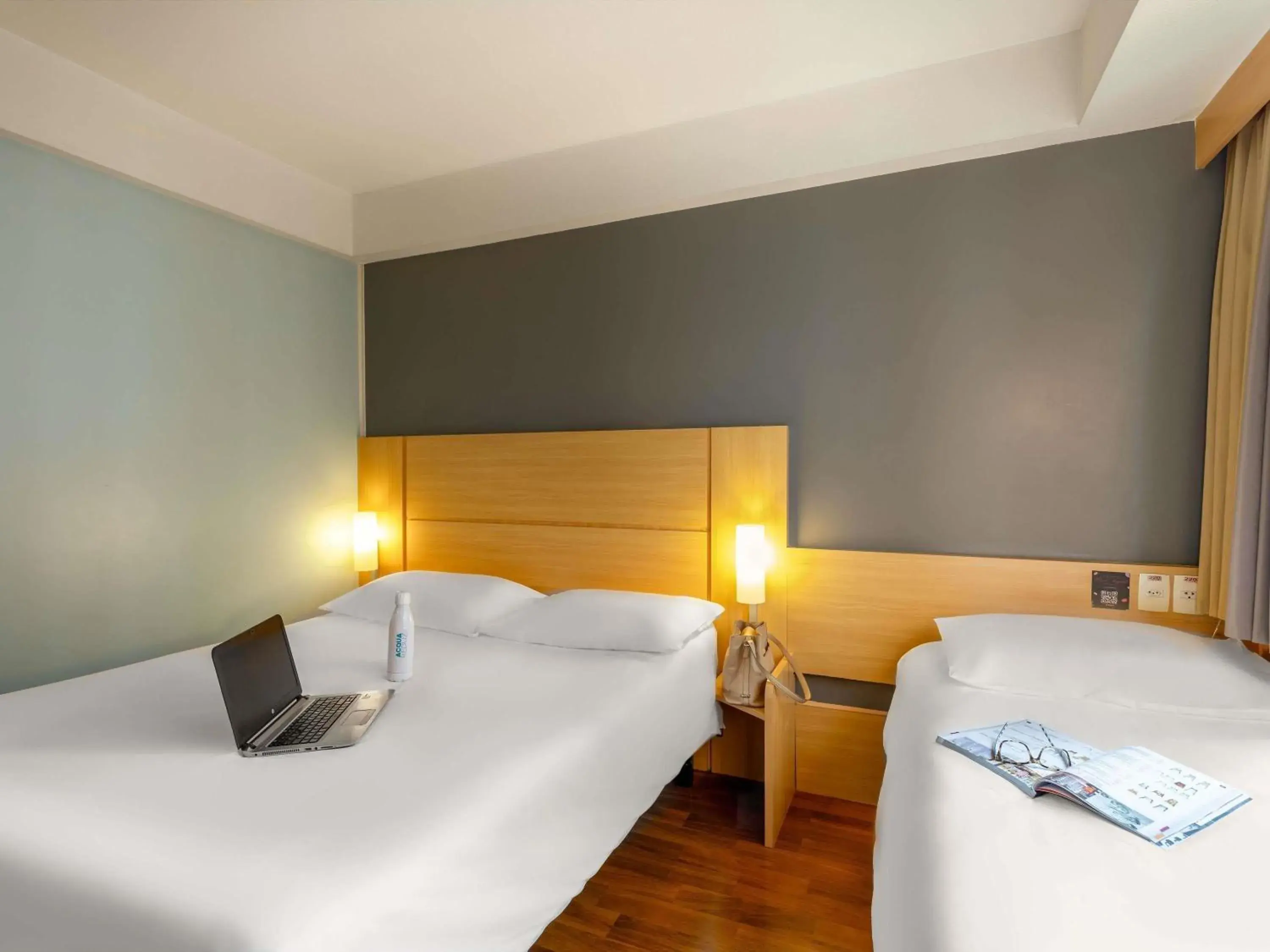 Bedroom, Bed in ibis Sao Paulo Paulista Bedroom, Bed in ibis Sao Paulo Paulista