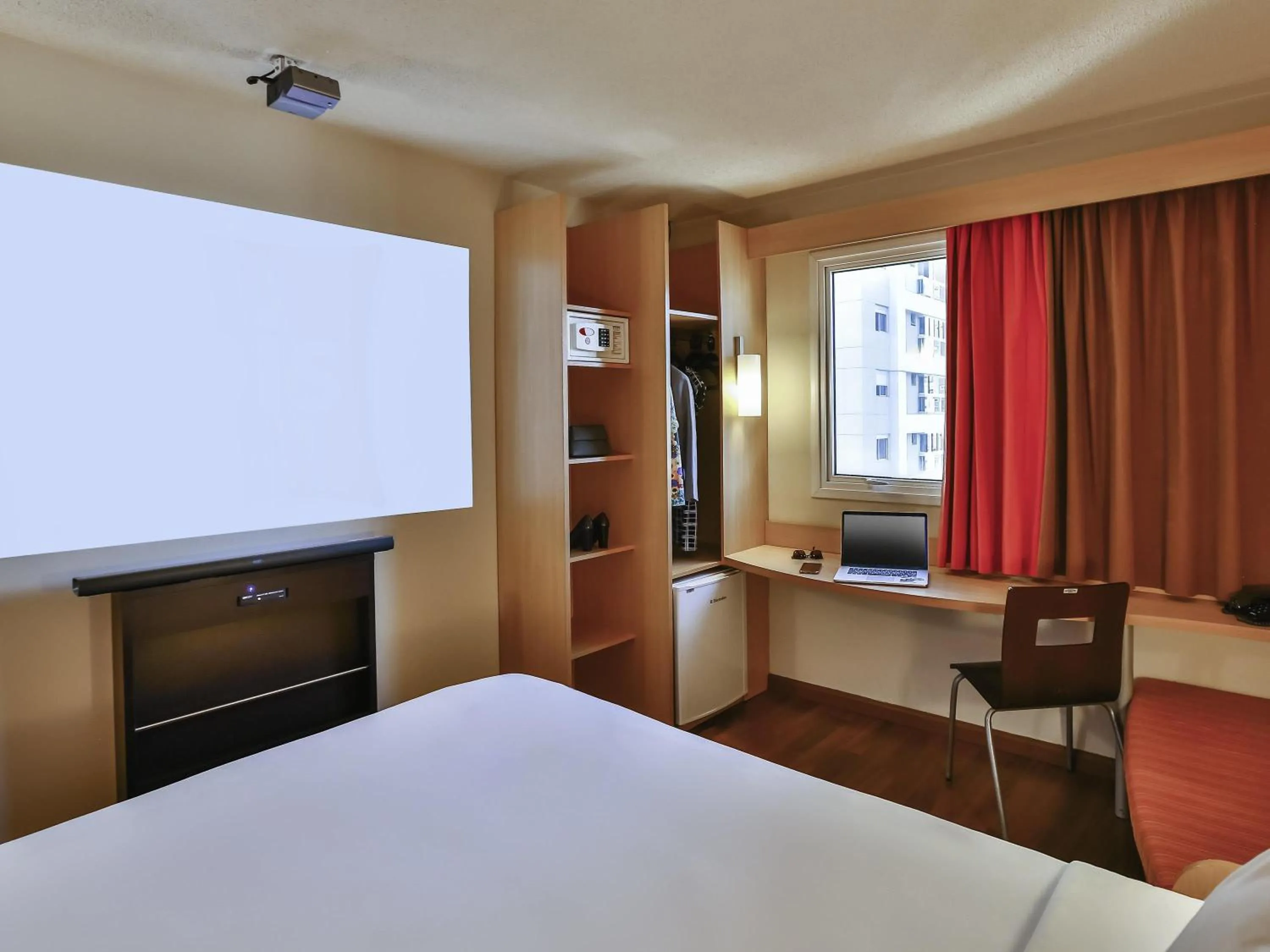 Bedroom, Bed in ibis Sao Paulo Morumbi