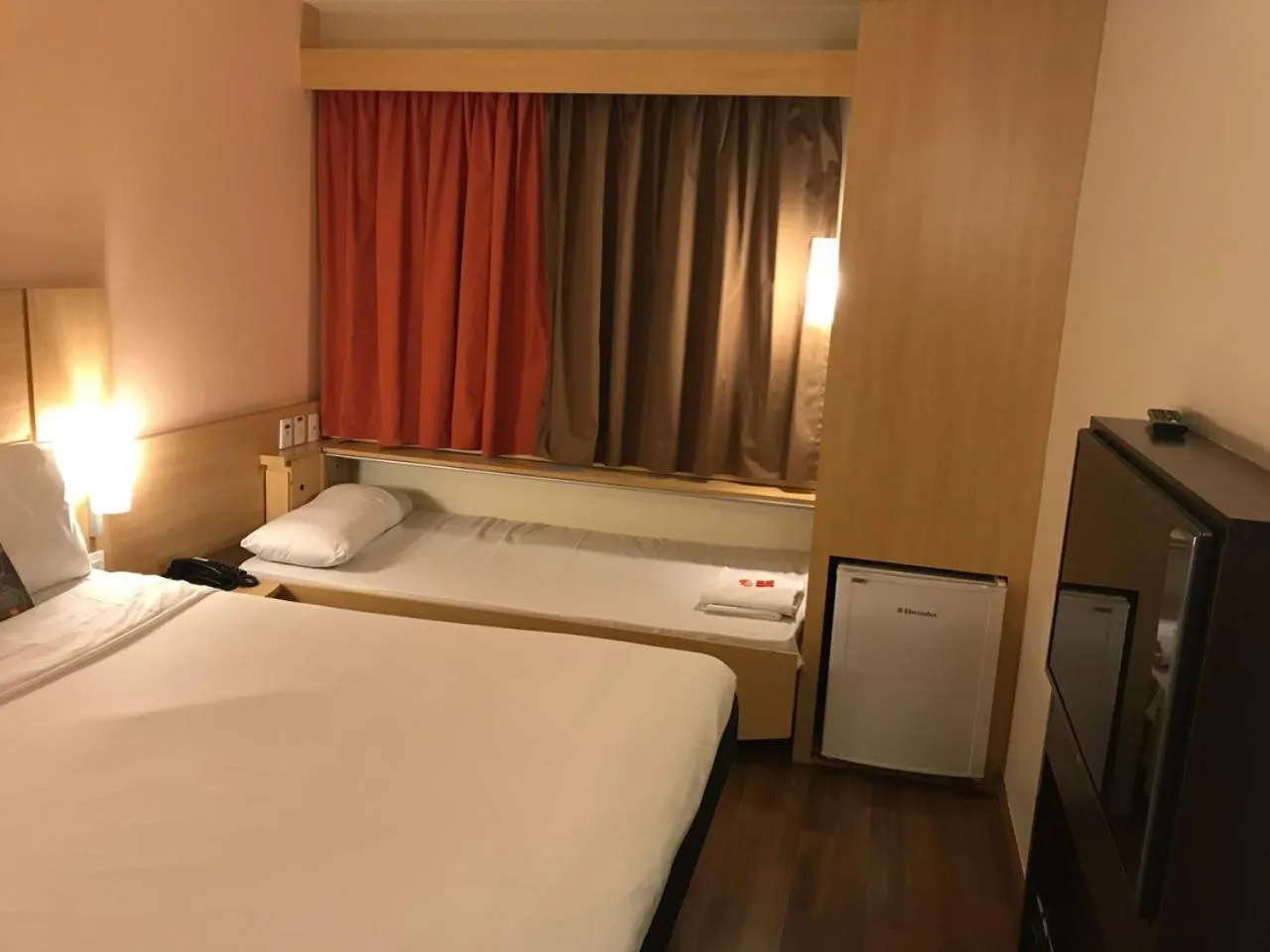 Photo of the whole room, Bed in ibis Sao Paulo Morumbi