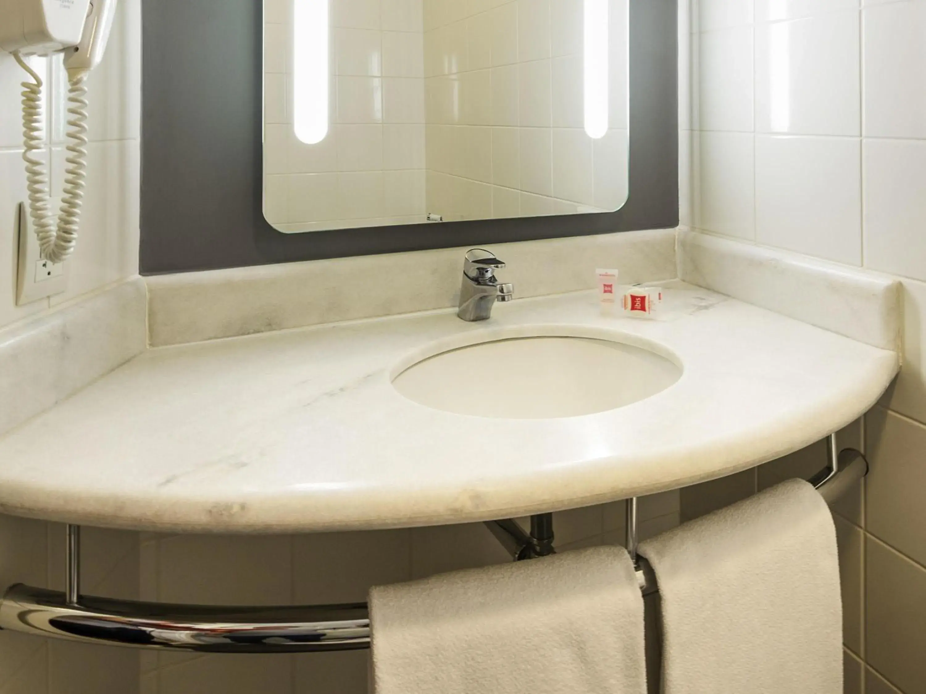 Bedroom in ibis Sao Jose dos Campos Colinas Bedroom in ibis Sao Jose dos Campos Colinas