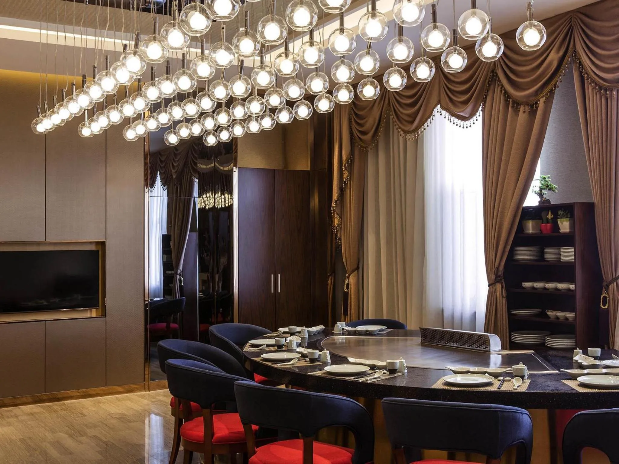 Restaurant/places to eat in Novotel Daqing Haofang