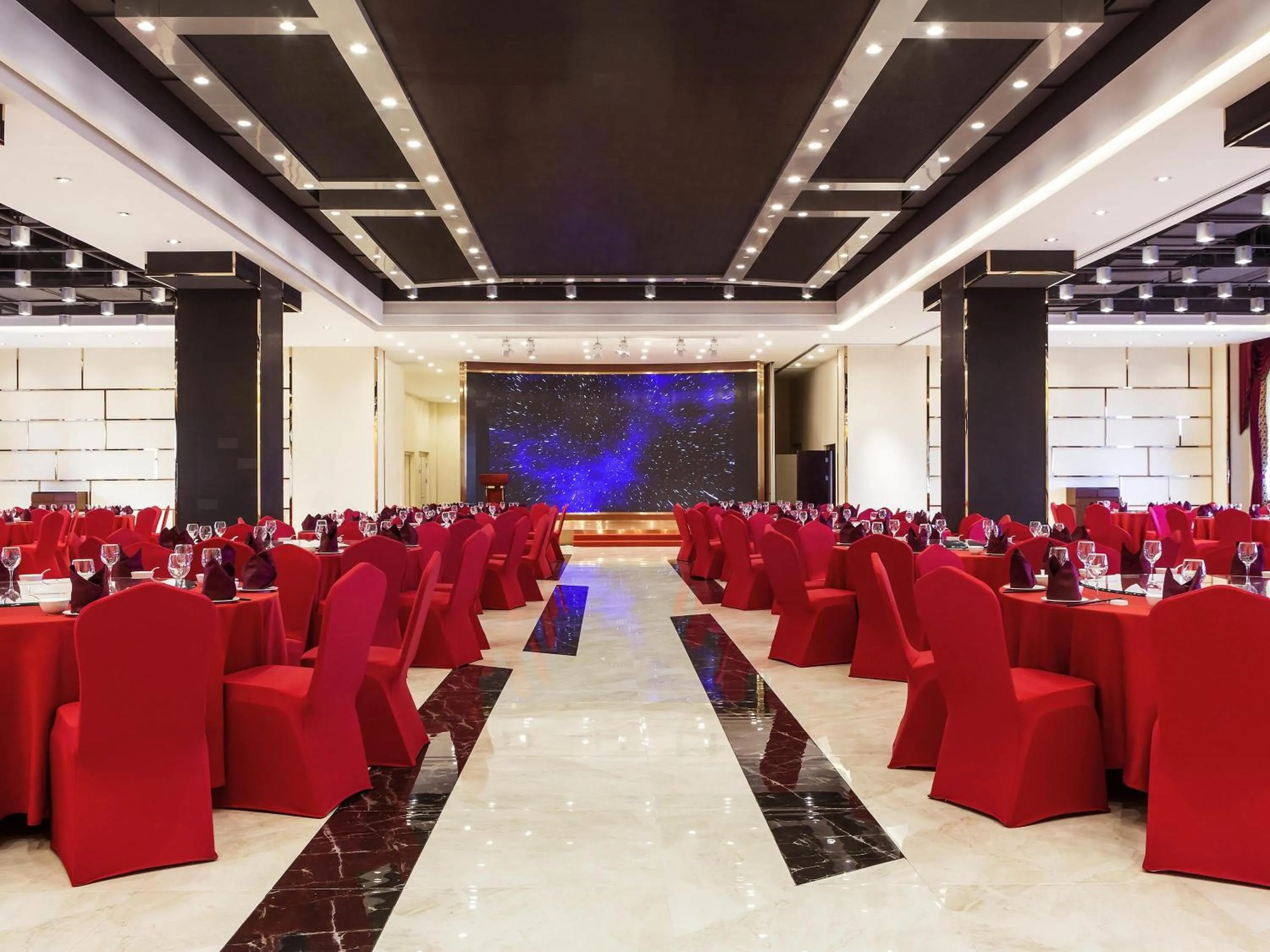 Meeting/conference room in Novotel Daqing Haofang