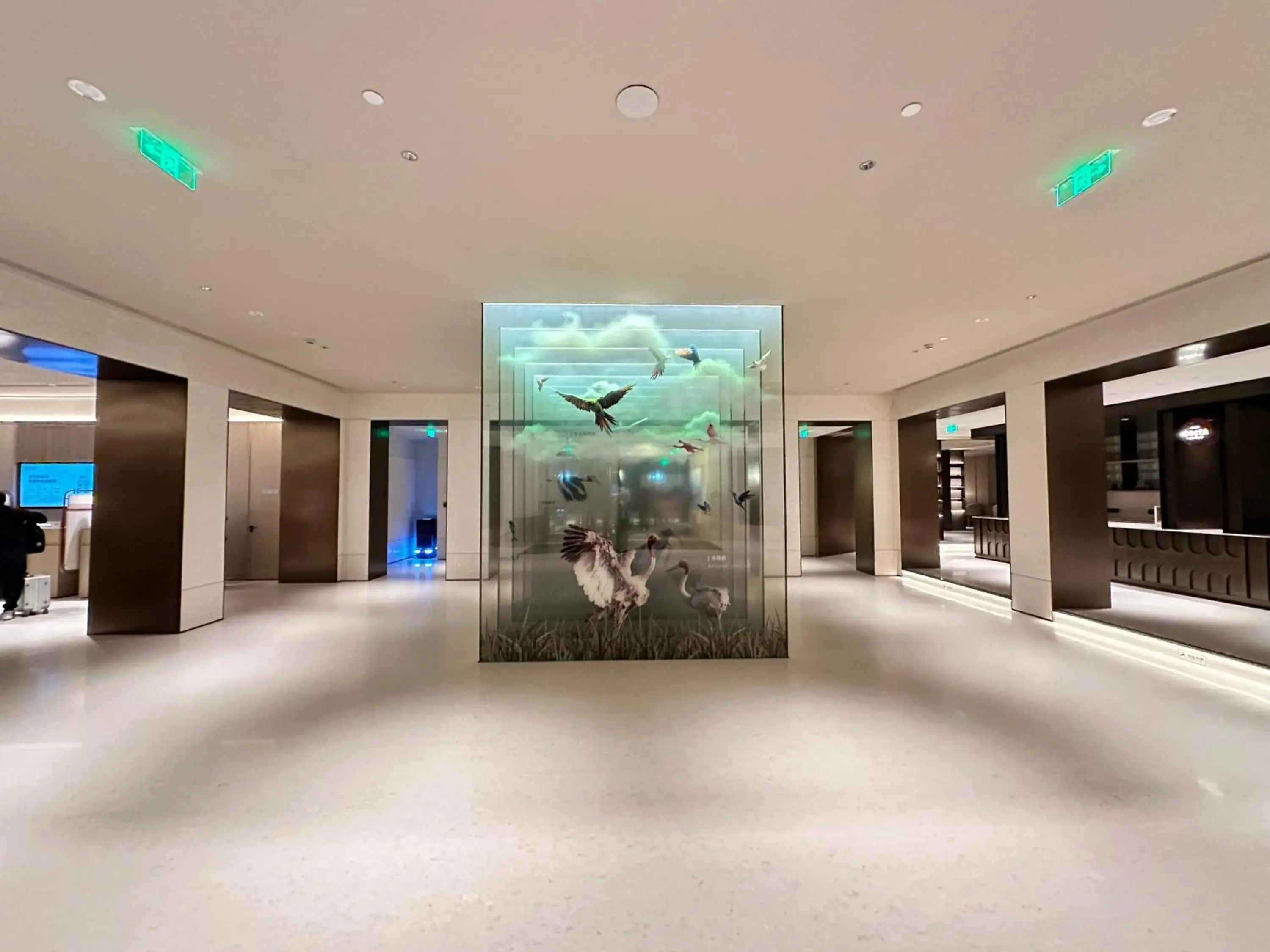 Lobby or reception in IntercityHotel Shanghai Hongqiao Airport - Free Minibar for First Night Lobby or reception in IntercityHotel Shanghai Hongqiao Airport - Free Minibar for First Night