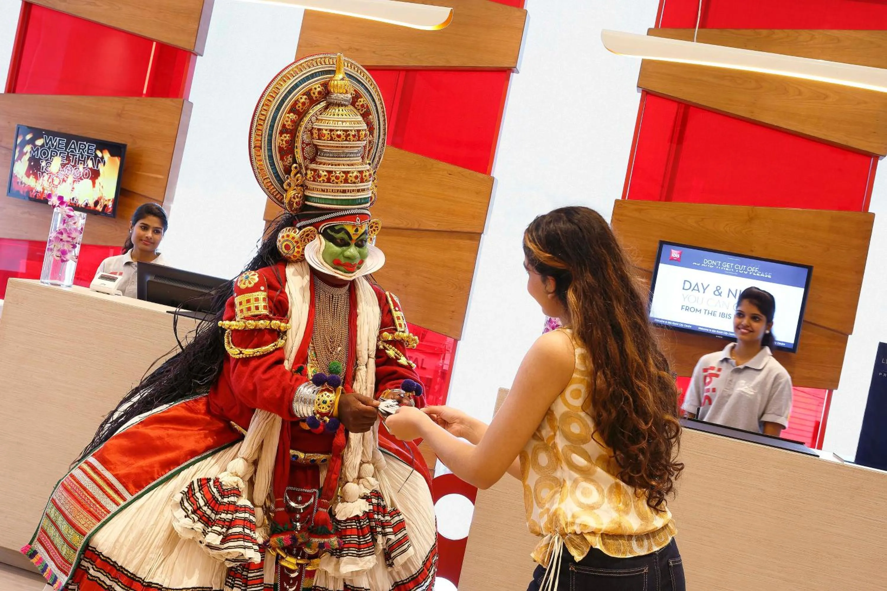 Lobby or reception in ibis Kochi City Centre - An Accor Brand