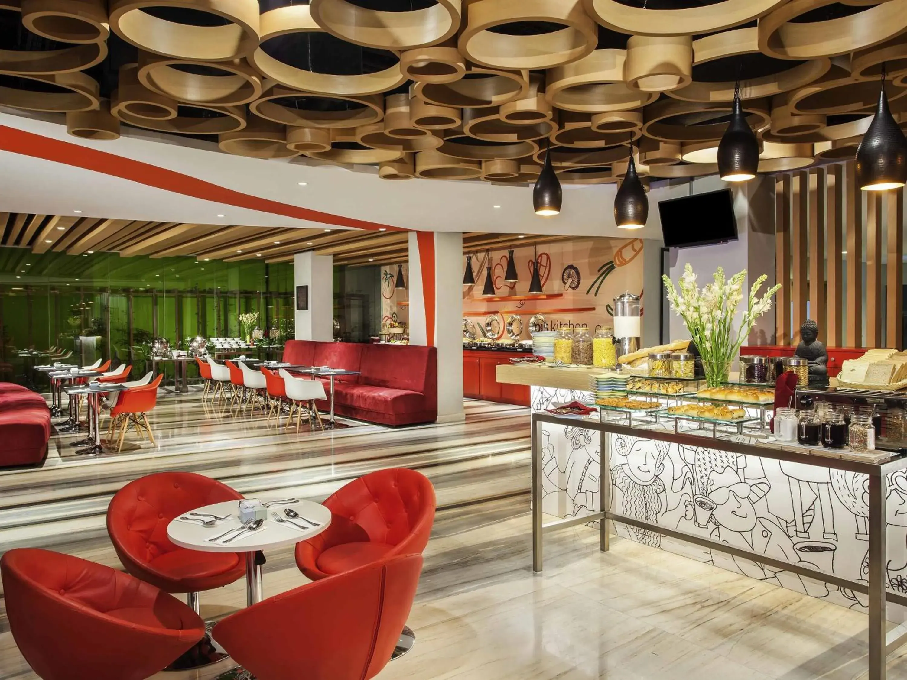 Restaurant/places to eat in ibis Yogyakarta Adi Sucipto Restaurant/places to eat in ibis Yogyakarta Adi Sucipto