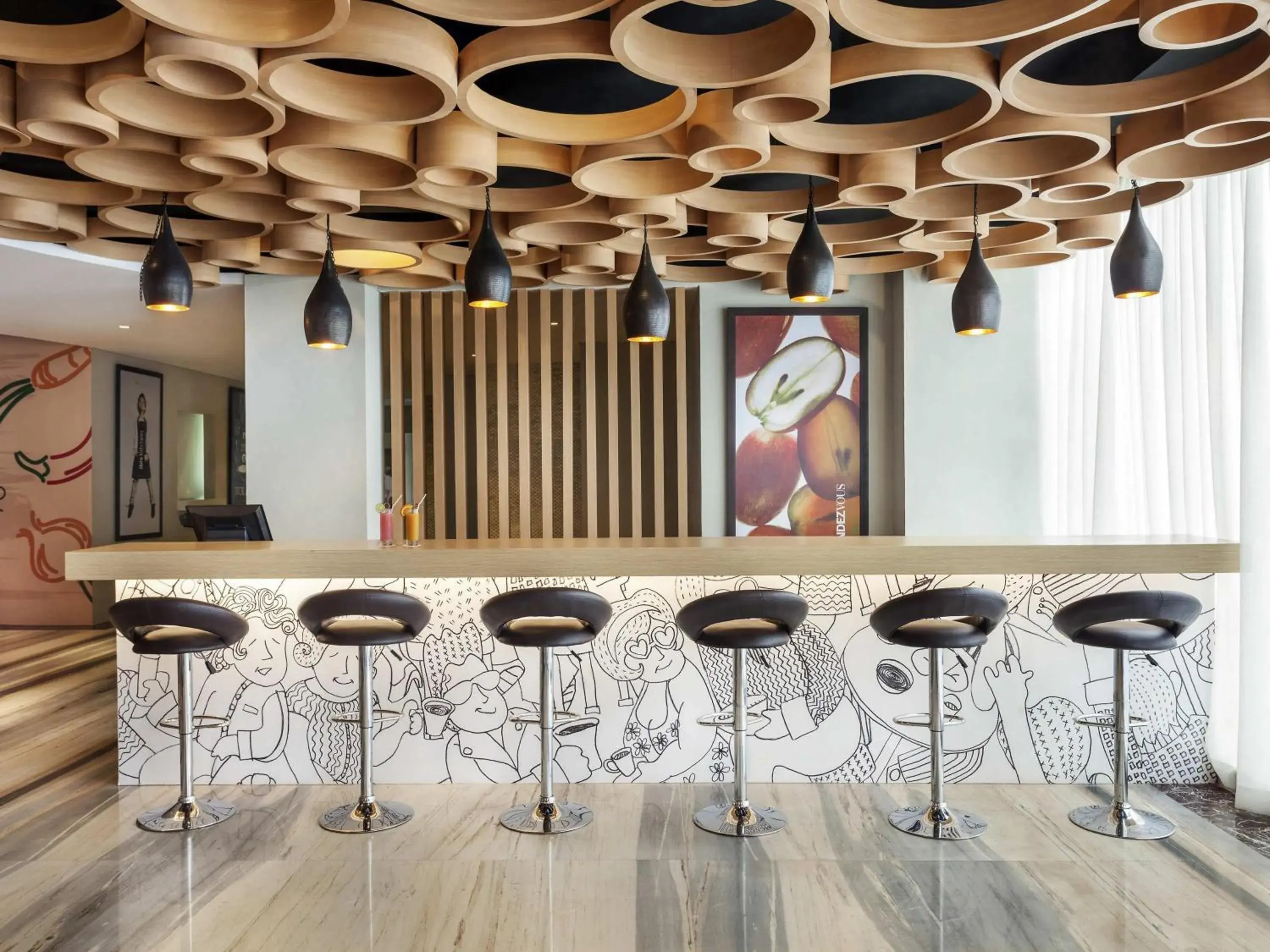 Lounge or bar in ibis Yogyakarta Adi Sucipto Lounge or bar in ibis Yogyakarta Adi Sucipto