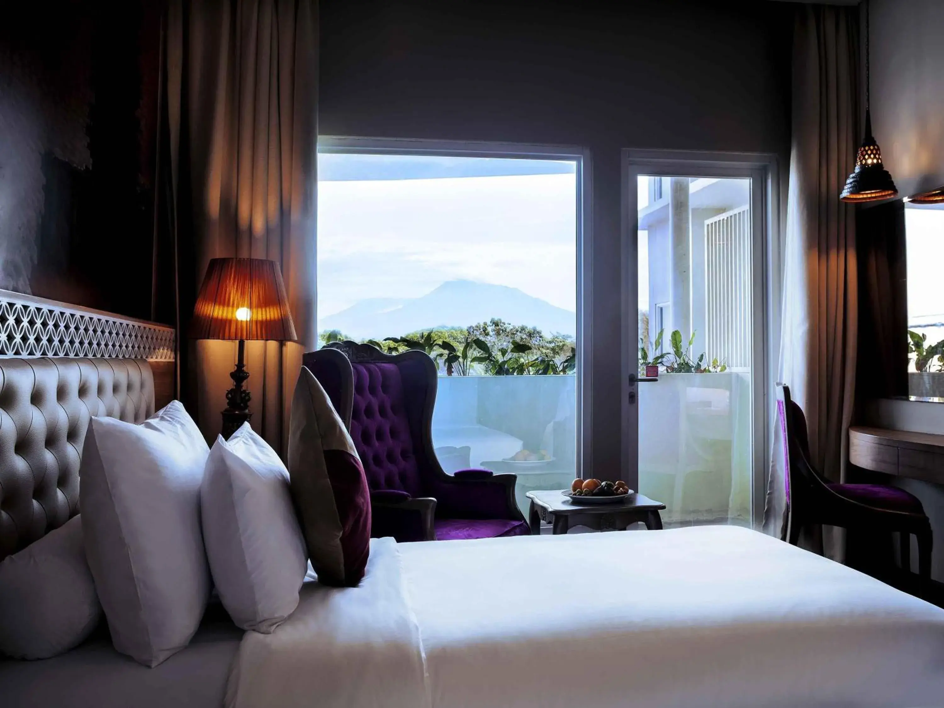 Bedroom, Bed in Grand Mercure Yogyakarta Adi Sucipto Bedroom, Bed in Grand Mercure Yogyakarta Adi Sucipto