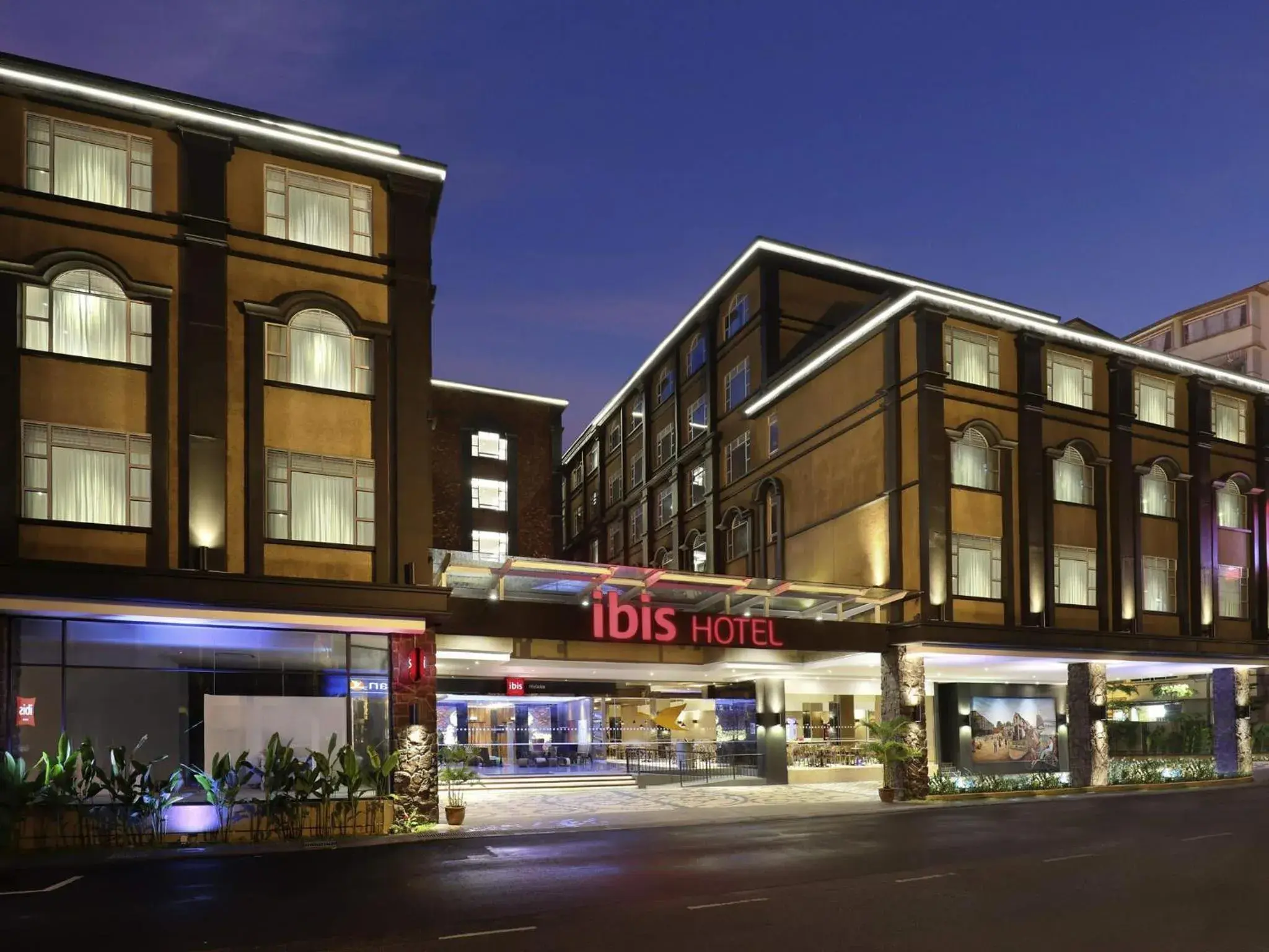 Property building in Ibis Melaka Property building in Ibis Melaka