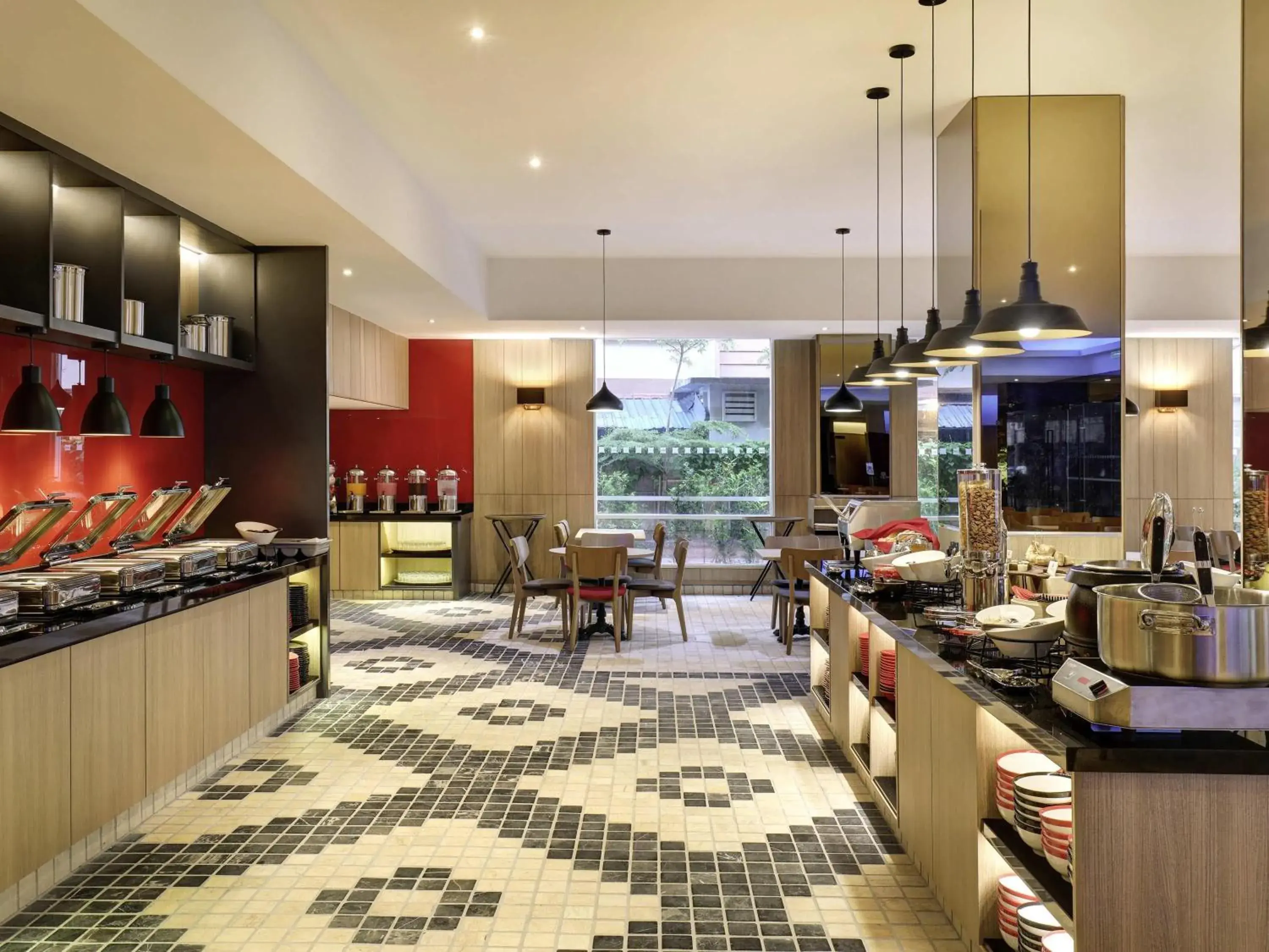 Restaurant/places to eat in Ibis Melaka Restaurant/places to eat in Ibis Melaka