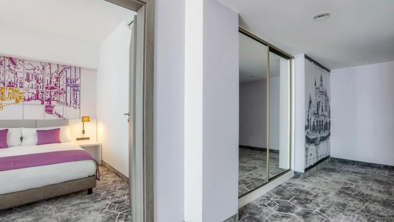 Family, Bed in ibis Styles Nowy Sacz