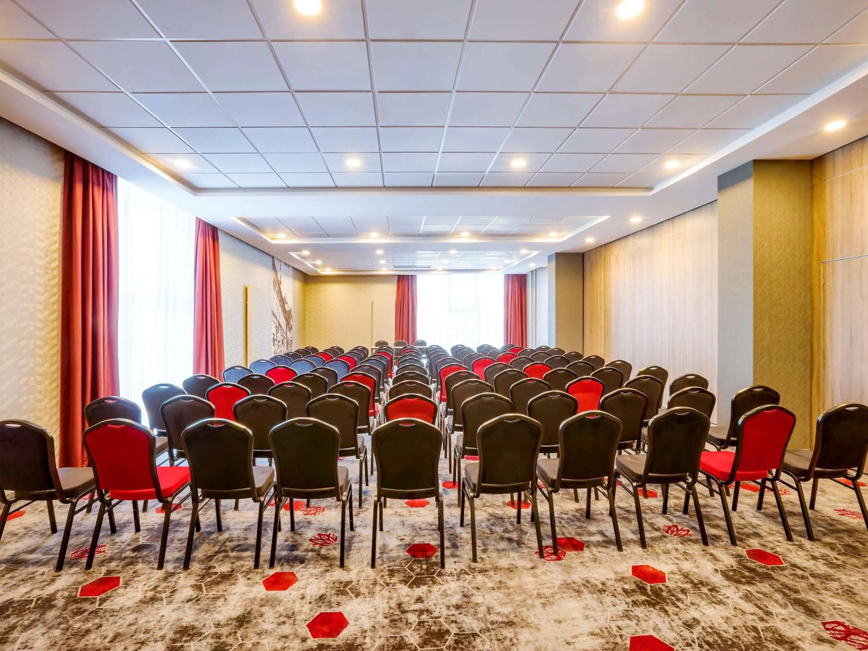 On site in ibis Styles Nowy Sacz