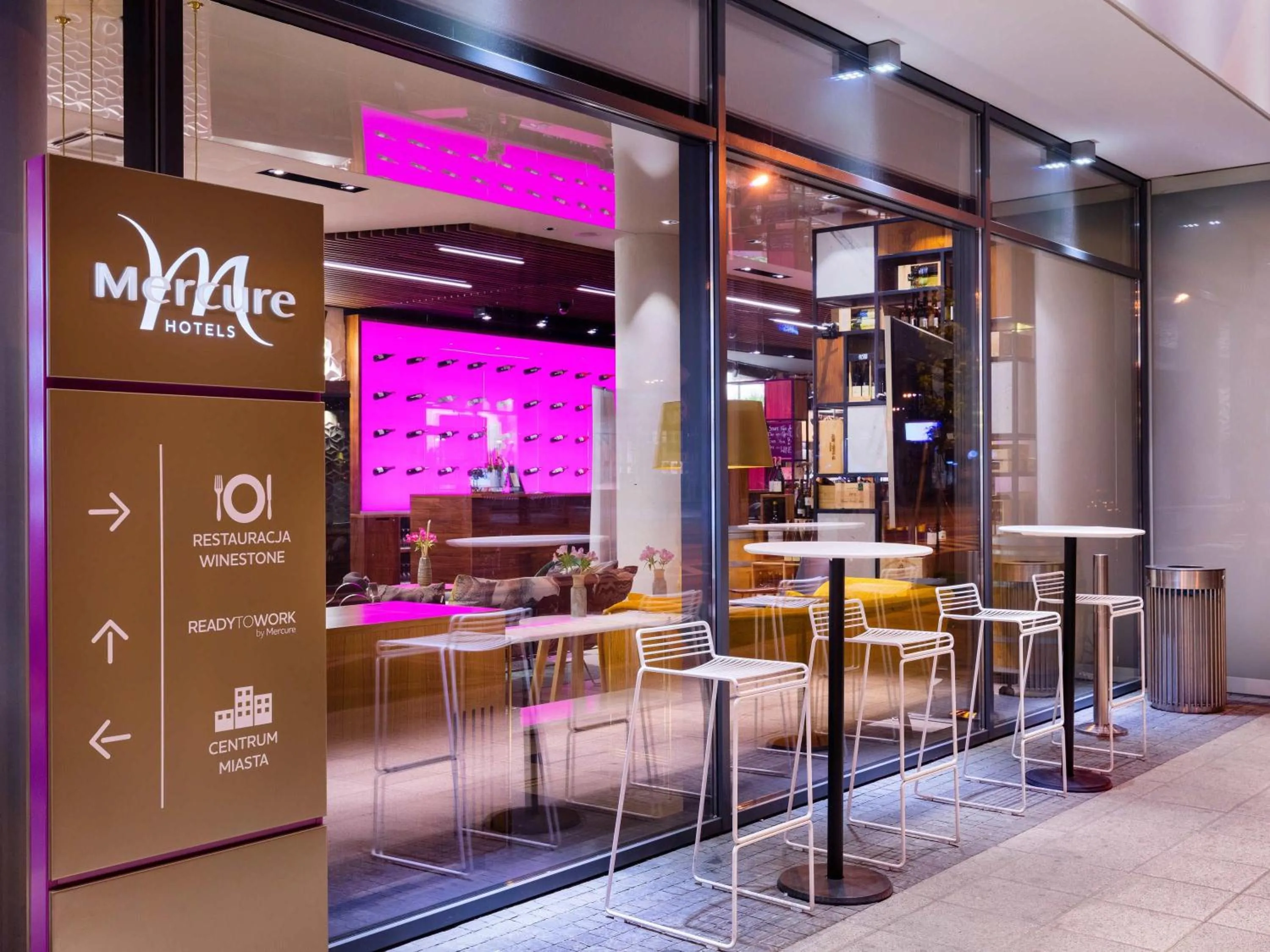 Lounge or bar in Mercure Krakow Stare Miasto