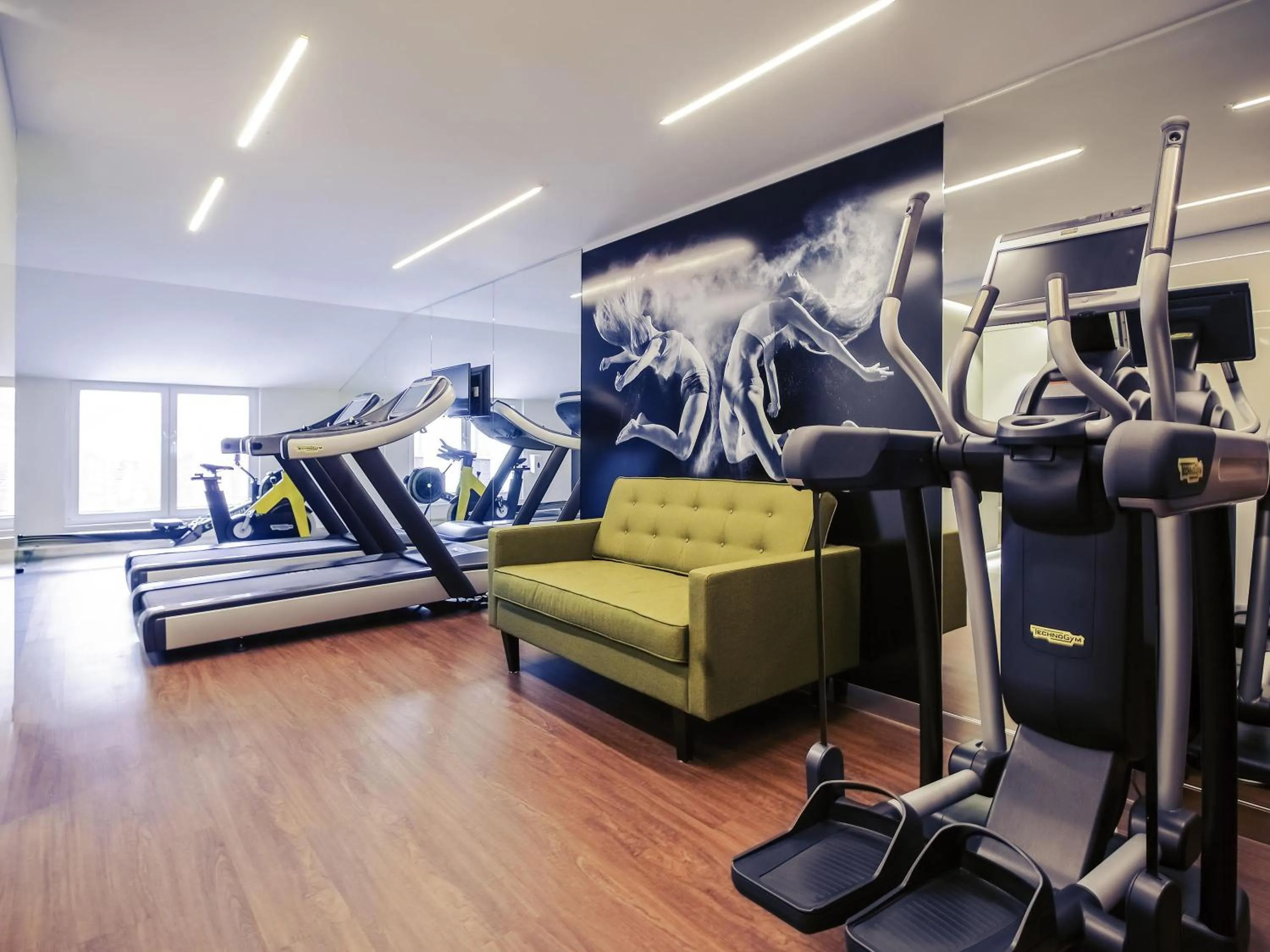 Fitness centre/facilities in Mercure Krakow Stare Miasto