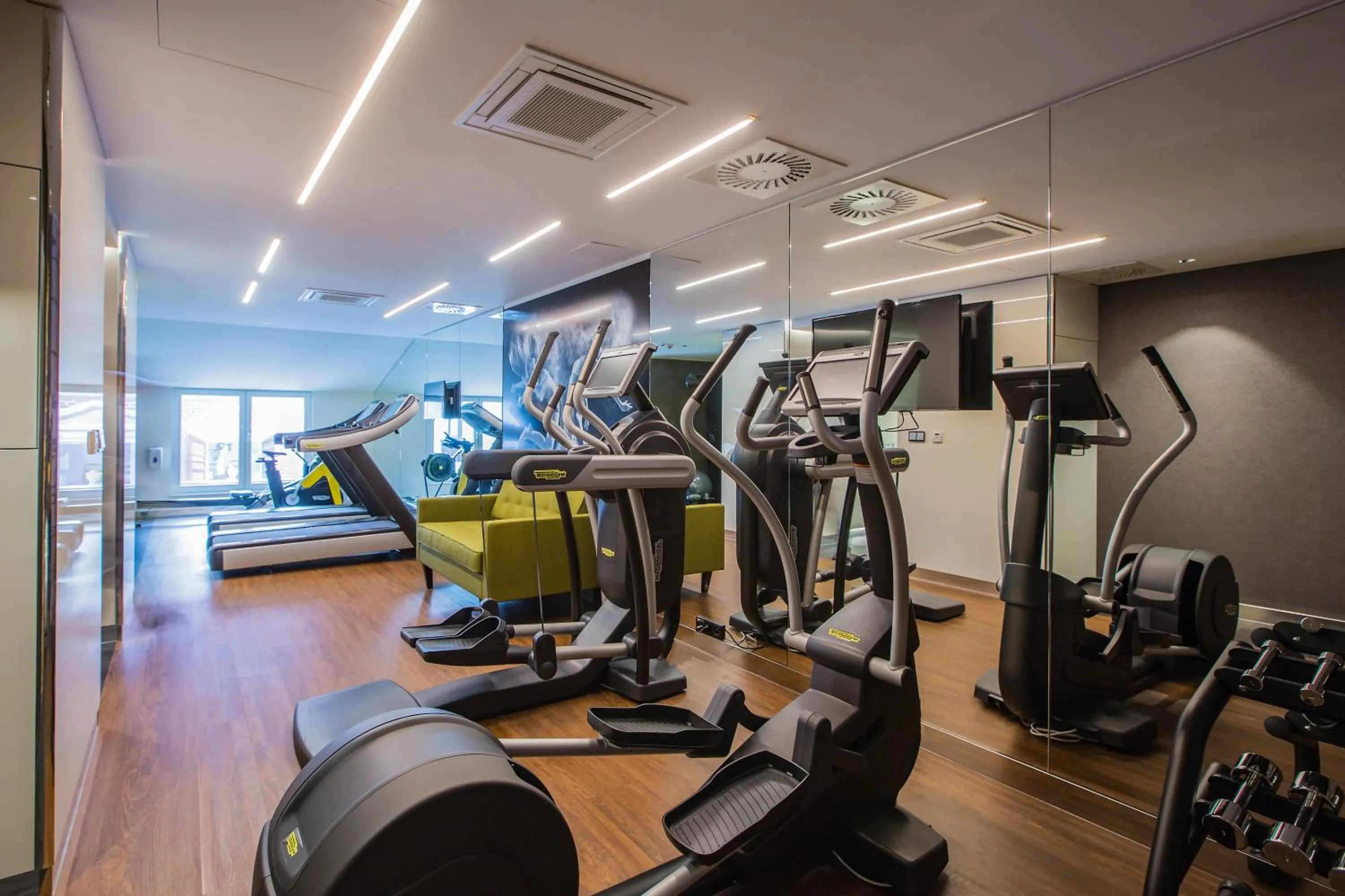 Fitness centre/facilities in Mercure Krakow Stare Miasto