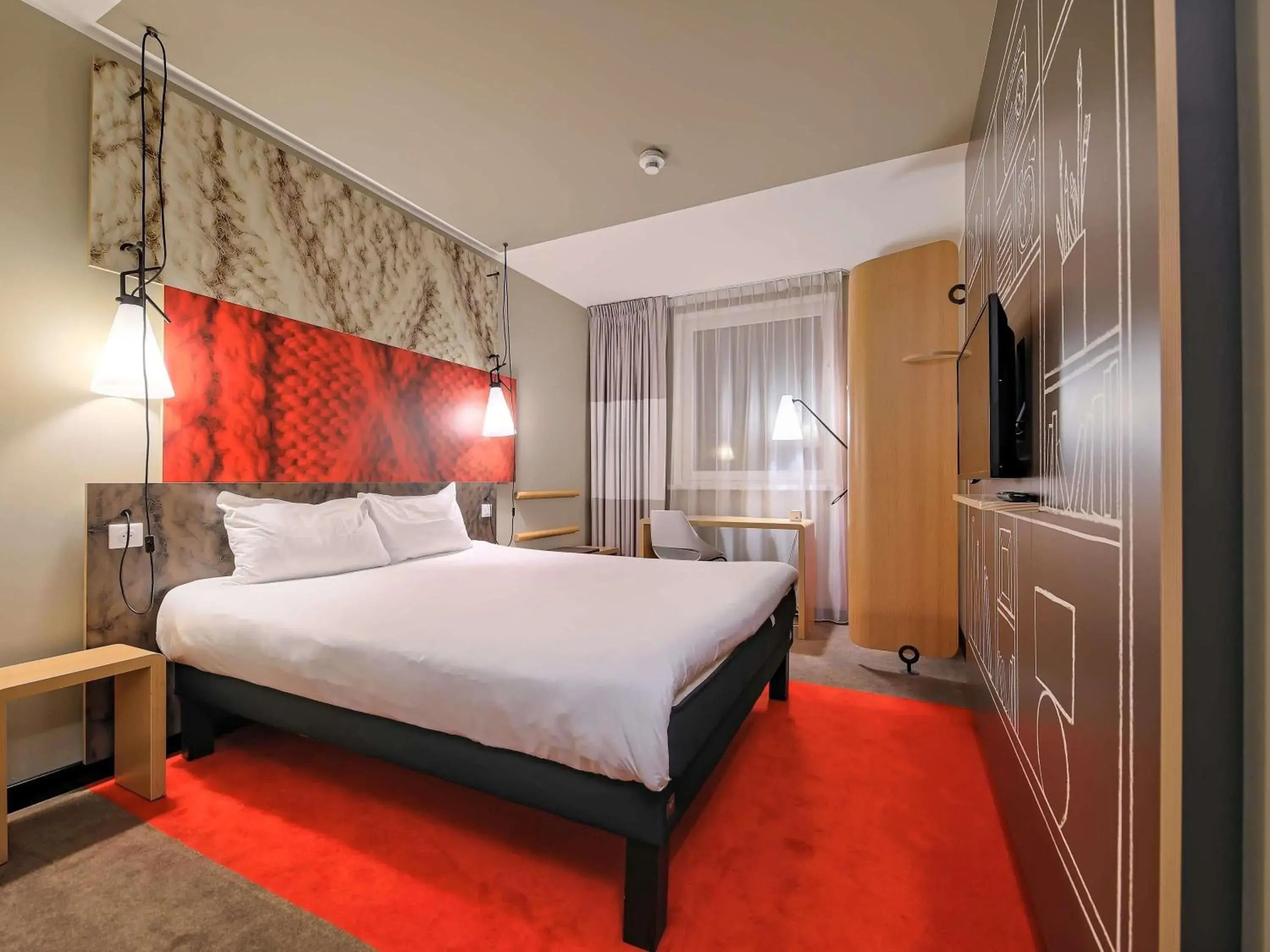 Bedroom, Bed in Ibis Gdansk Stare Miasto Bedroom, Bed in Ibis Gdansk Stare Miasto