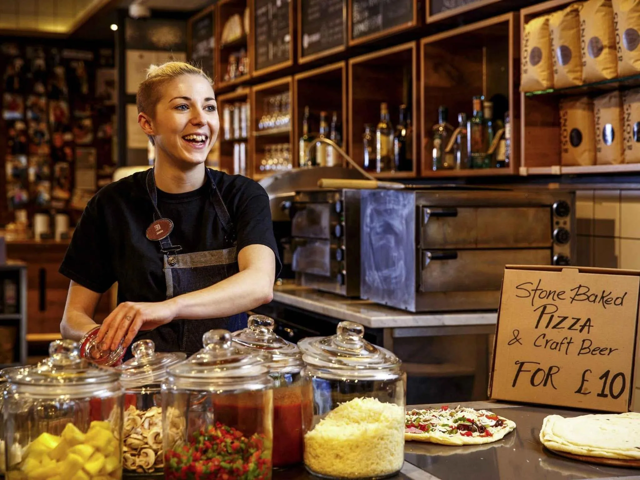 Restaurant/places to eat in ibis Cambridge Central Station