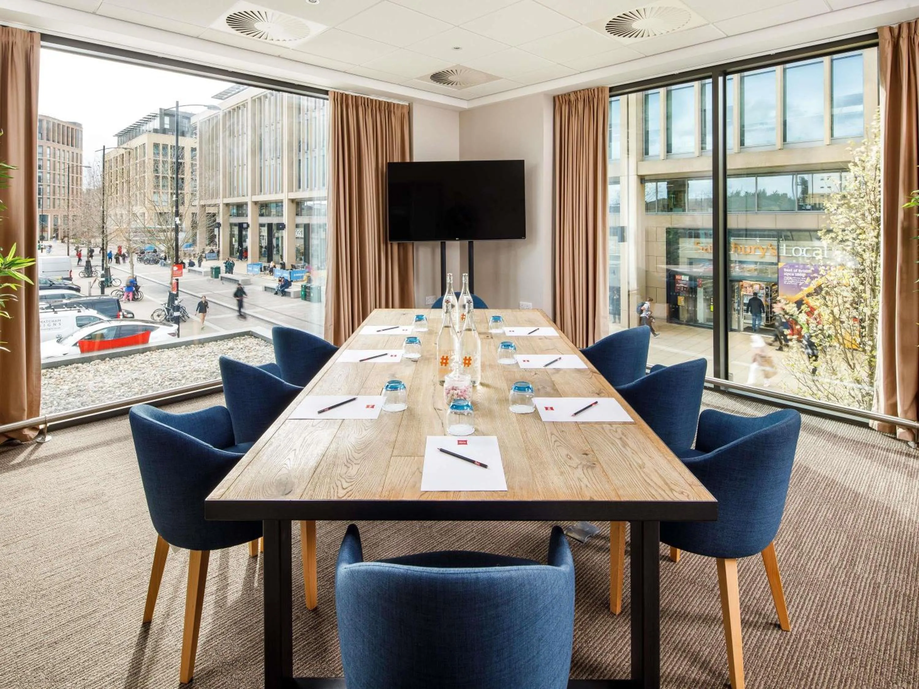 Meeting/conference room in ibis Cambridge Central Station