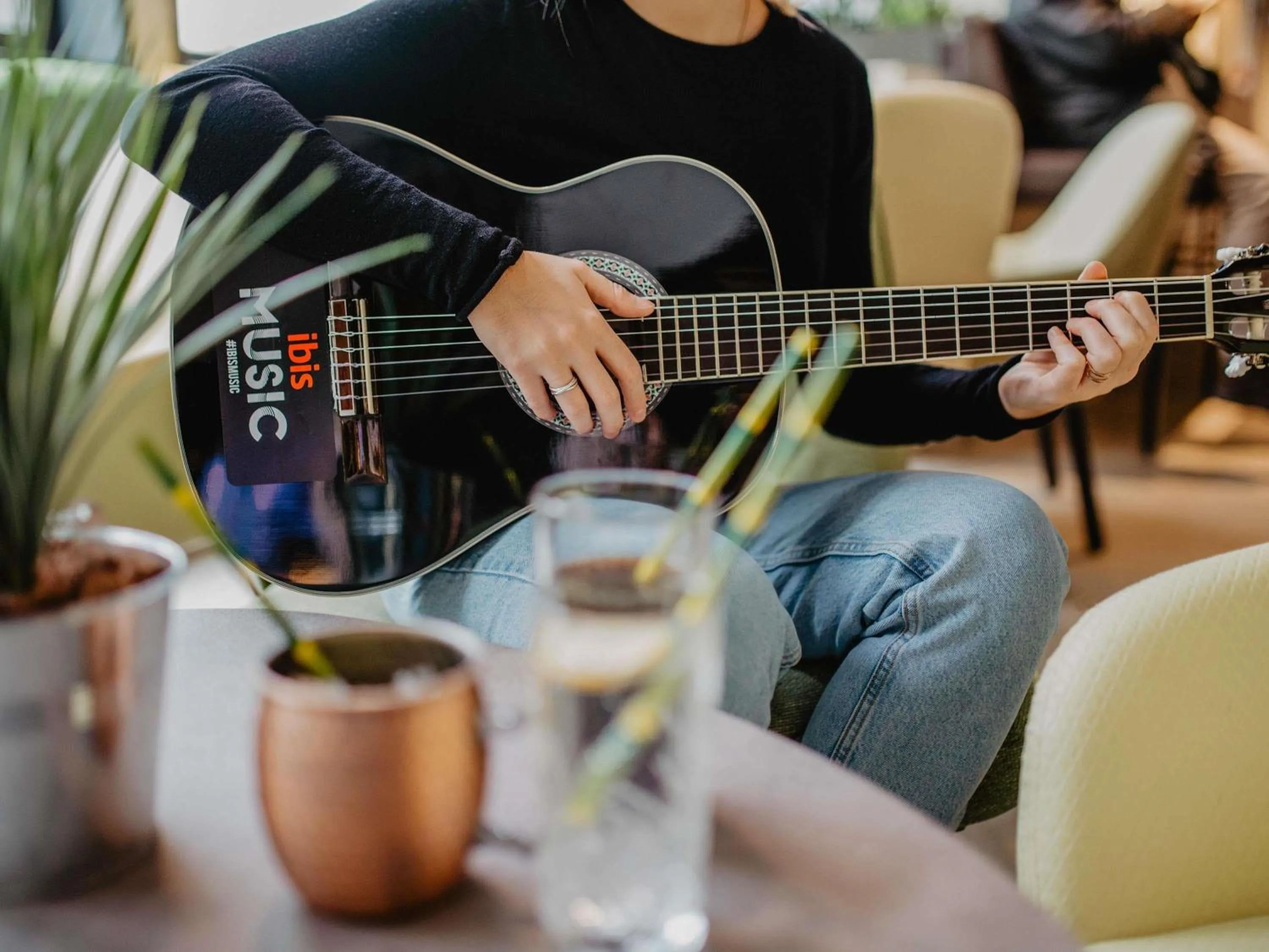 Restaurant/places to eat in ibis Cambridge Central Station