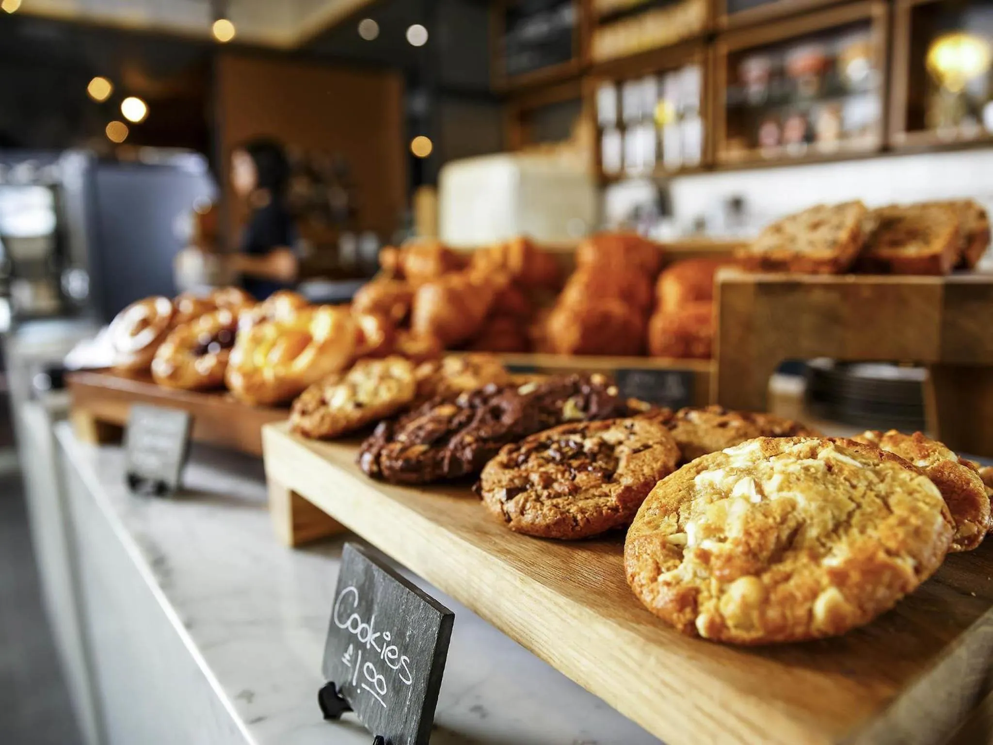 Restaurant/places to eat in ibis Cambridge Central Station