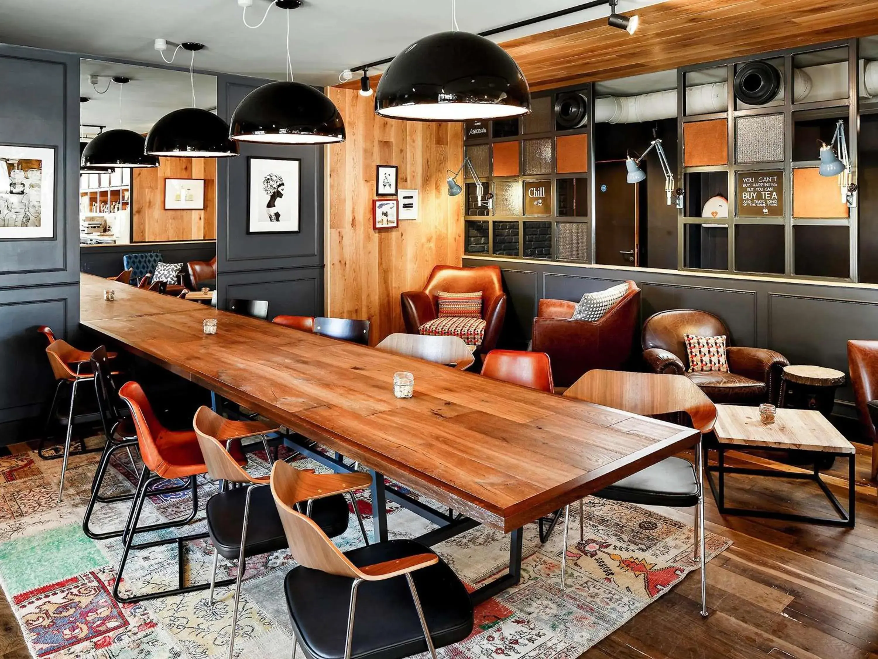 Property building in ibis Cambridge Central Station Property building in ibis Cambridge Central Station