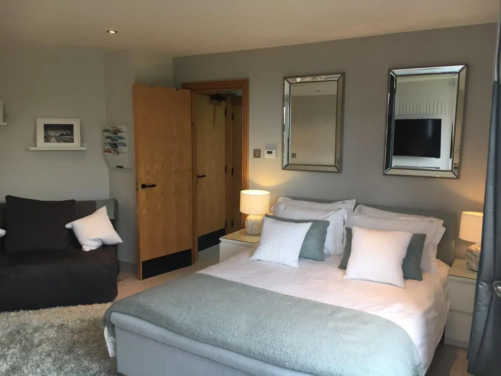 Studio Apartment with Eden View in Penrith Retreats Studio Apartment with Eden View in Penrith Retreats