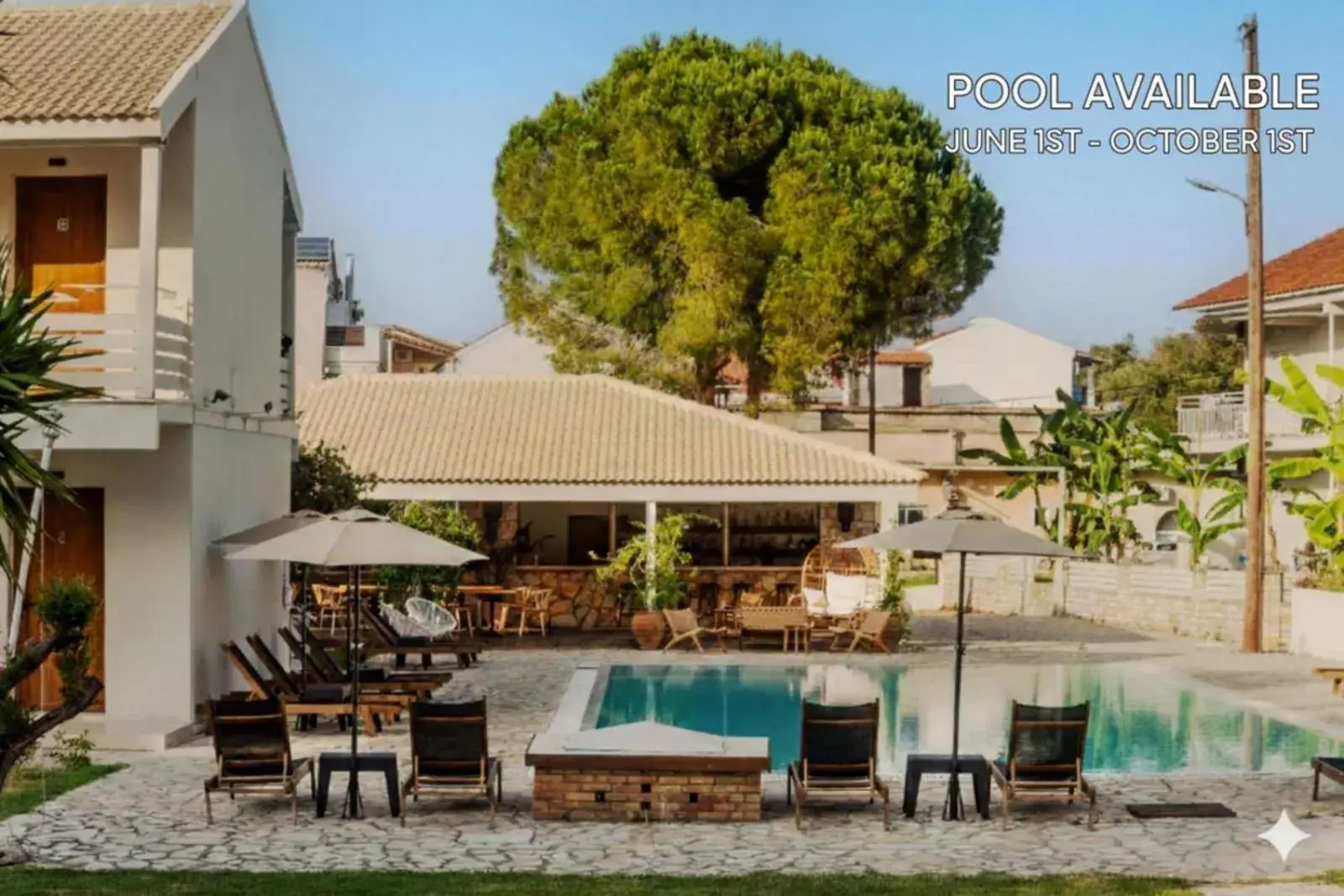 Swimming pool in Three Seasons Swimming pool in Three Seasons