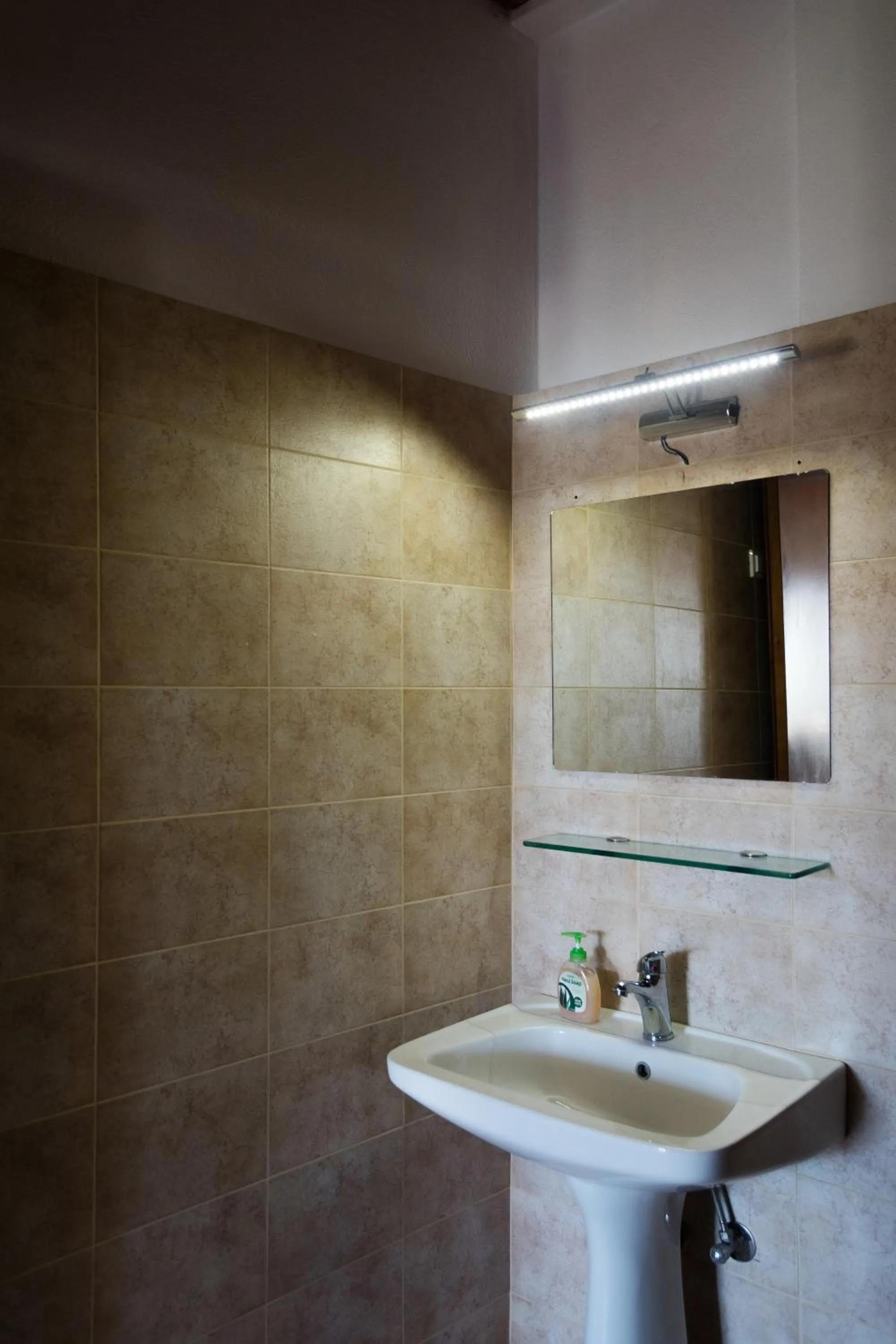 Bathroom in Three Seasons