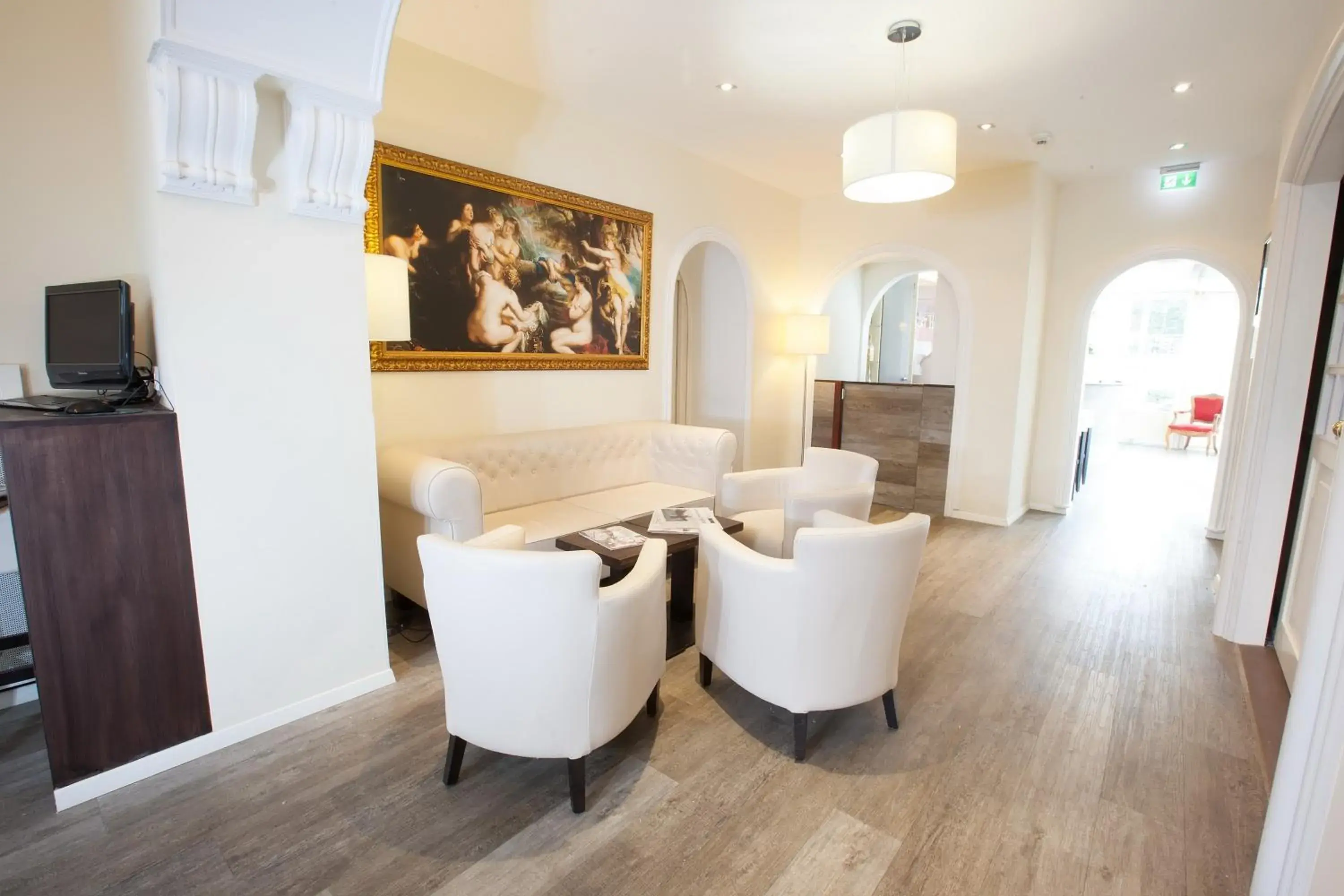 Lobby or reception in Hotel Rheinischer Hof Bad Soden Lobby or reception in Hotel Rheinischer Hof Bad Soden