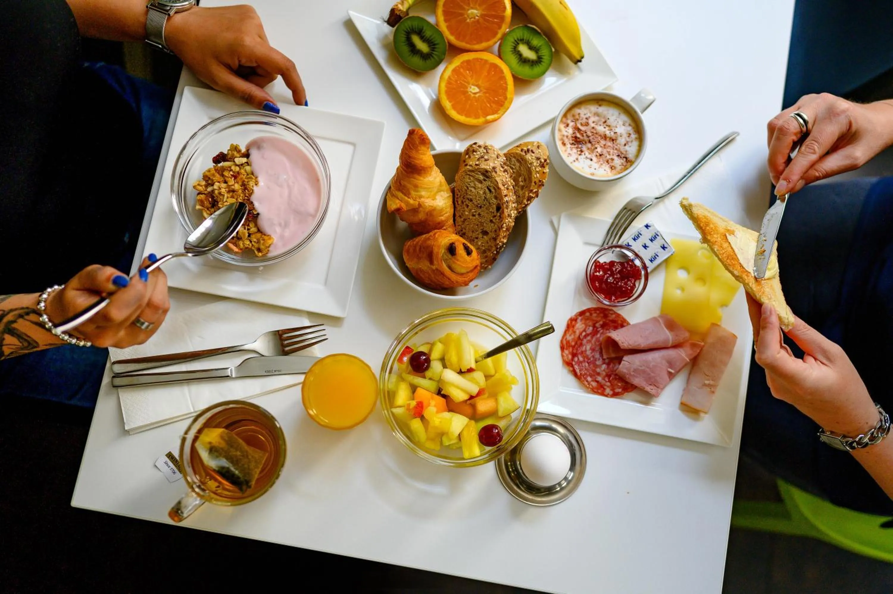 Restaurant/places to eat in ibis budget Hotel Luzern City