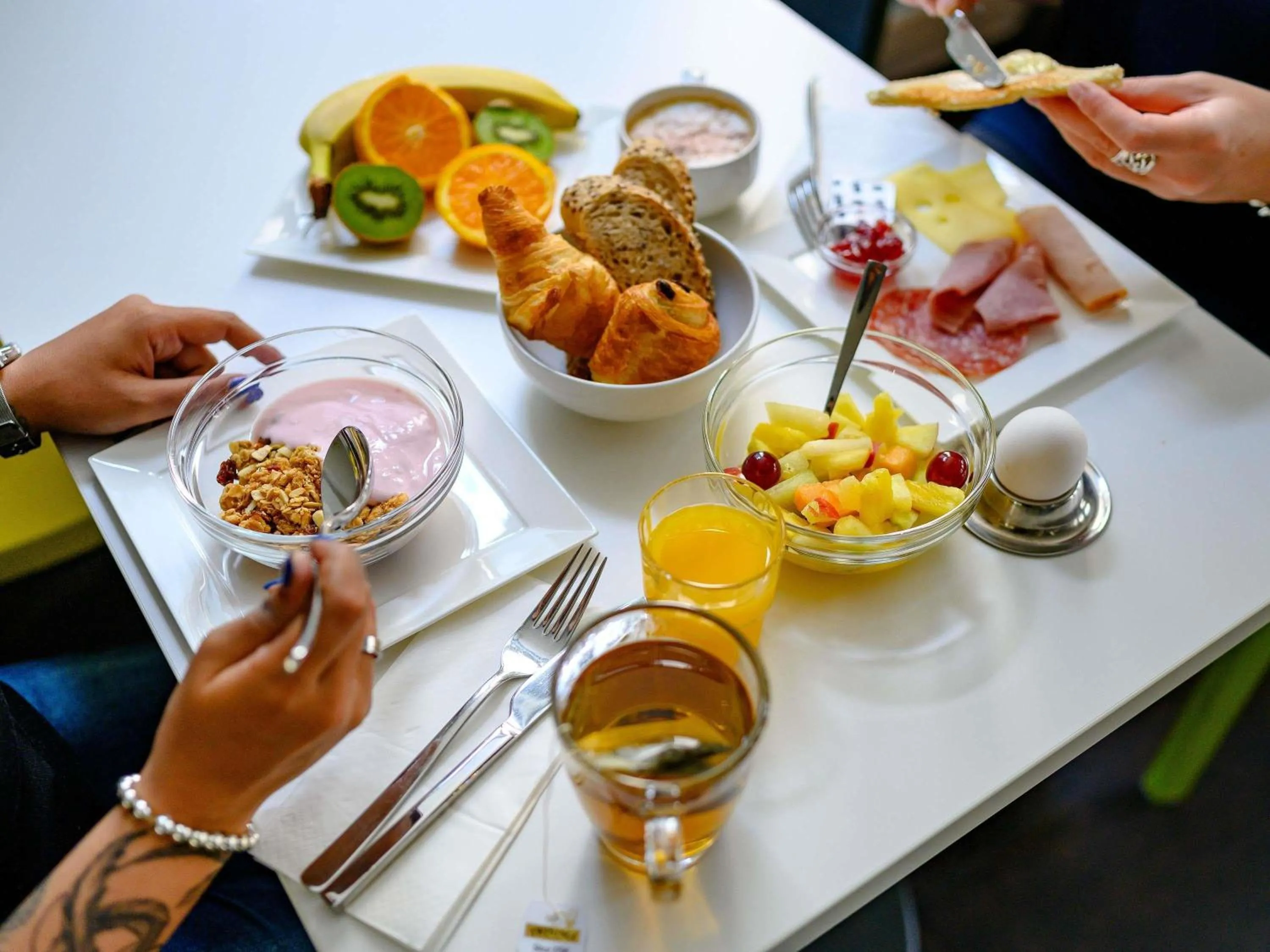 Breakfast in ibis budget Hotel Luzern City