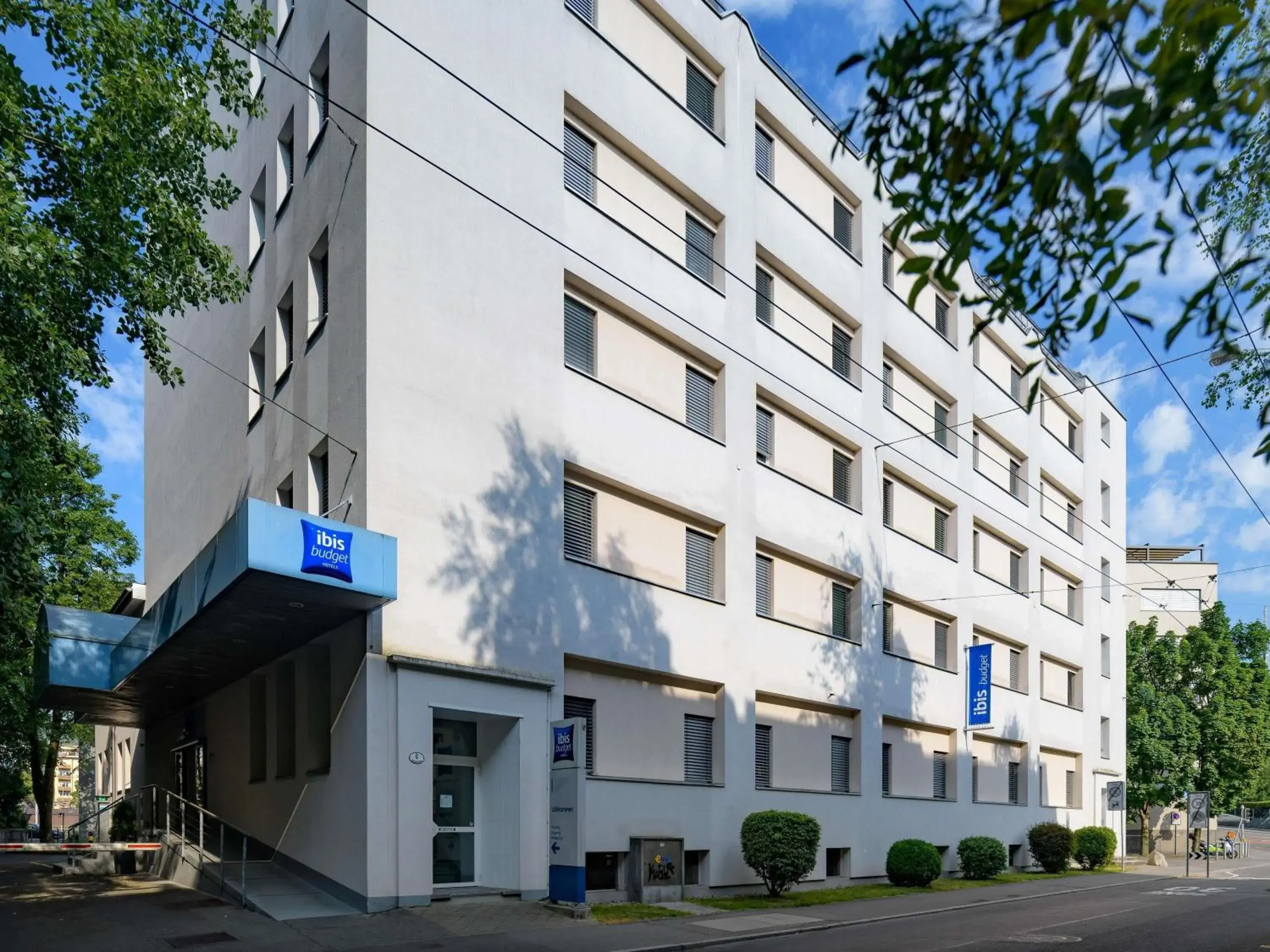 Property building in ibis budget Hotel Luzern City Property building in ibis budget Hotel Luzern City