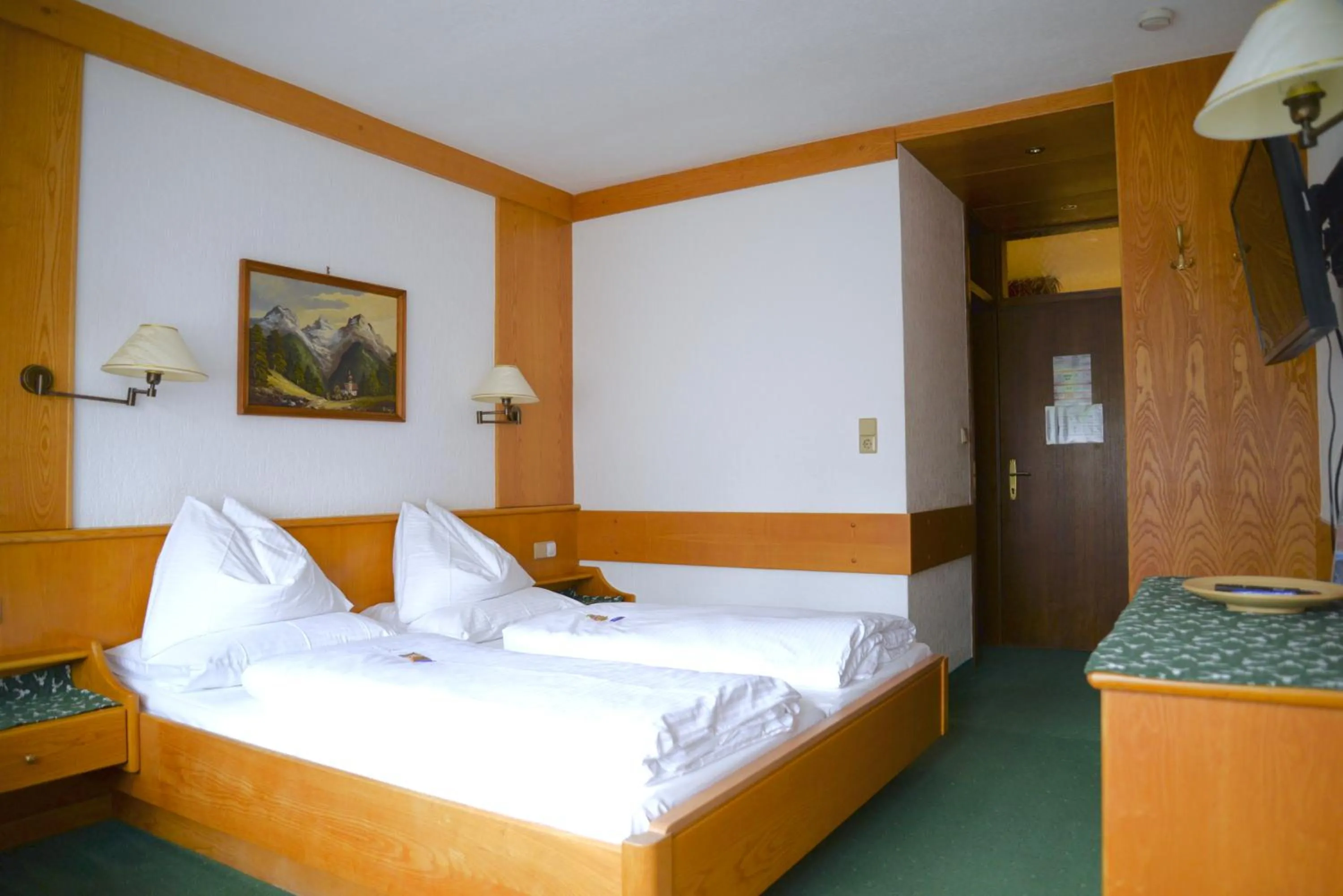 Double Room with Balcony - single occupancy in Haus Patricia