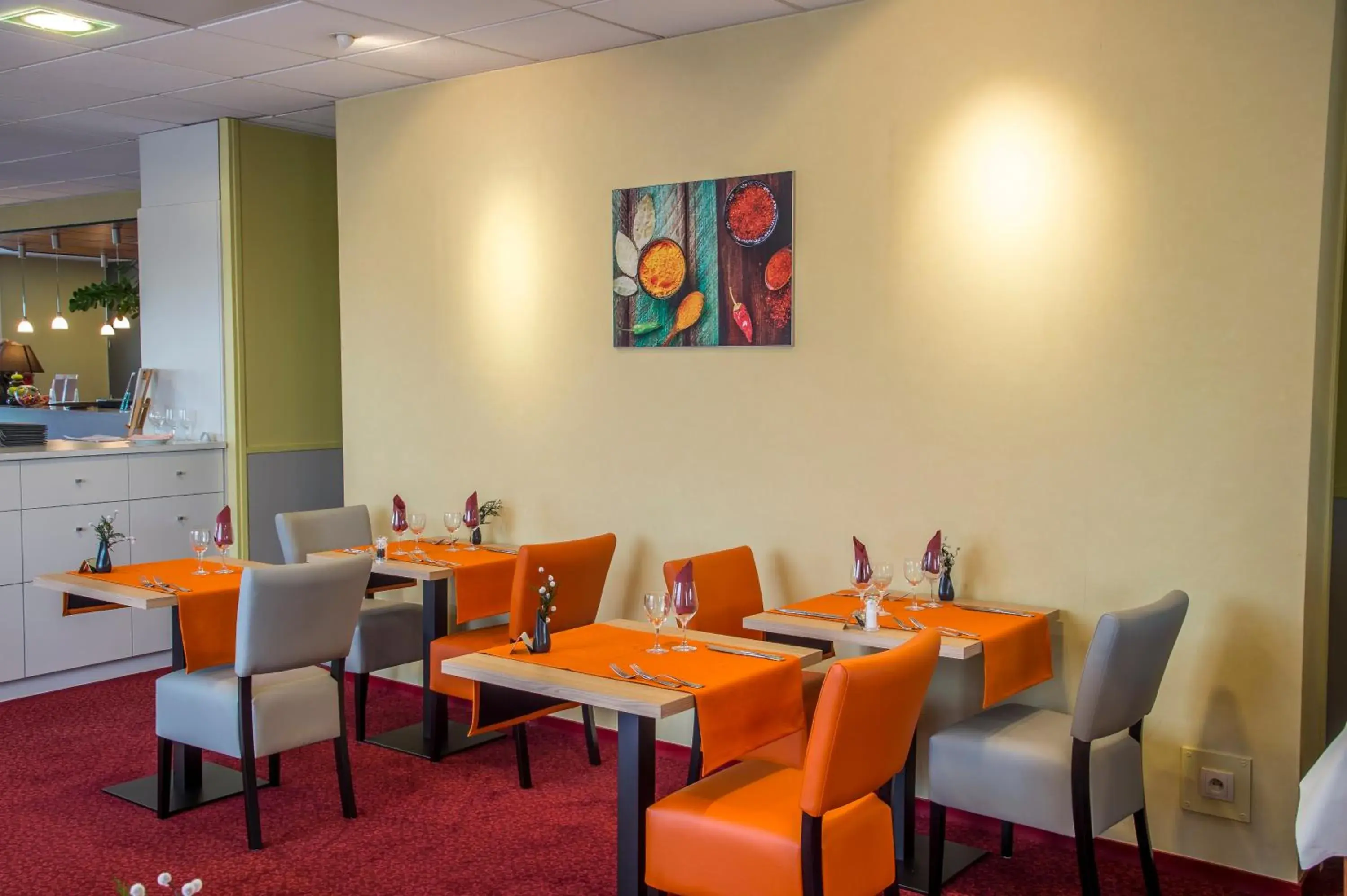 Restaurant/places to eat in Hôtel de l'Isle - L'Isle d'Abeau Restaurant/places to eat in Hôtel de l'Isle - L'Isle d'Abeau