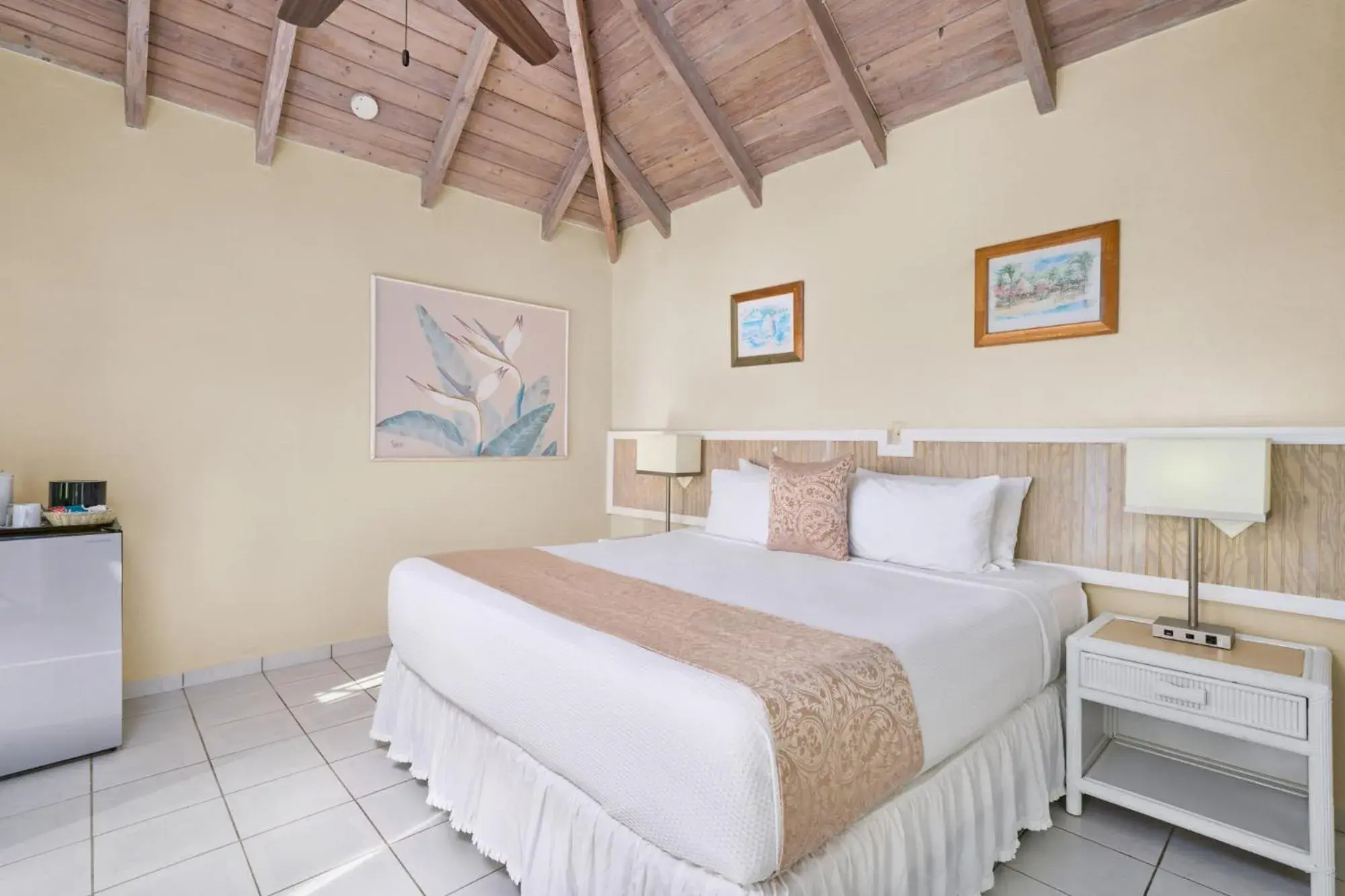 Oceanfront Room (King) in Hawksbill Resort Antigua - All Inclusive Oceanfront Room (King) in Hawksbill Resort Antigua - All Inclusive