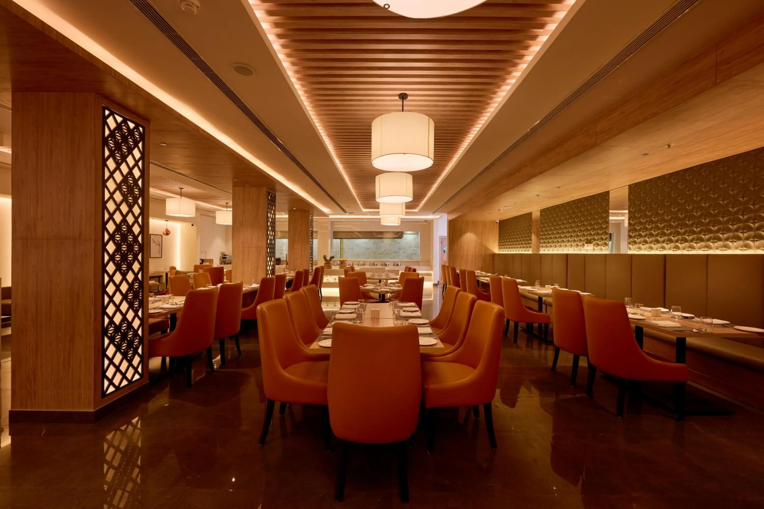 Restaurant/places to eat in Delite Sarovar Portico Faridabad