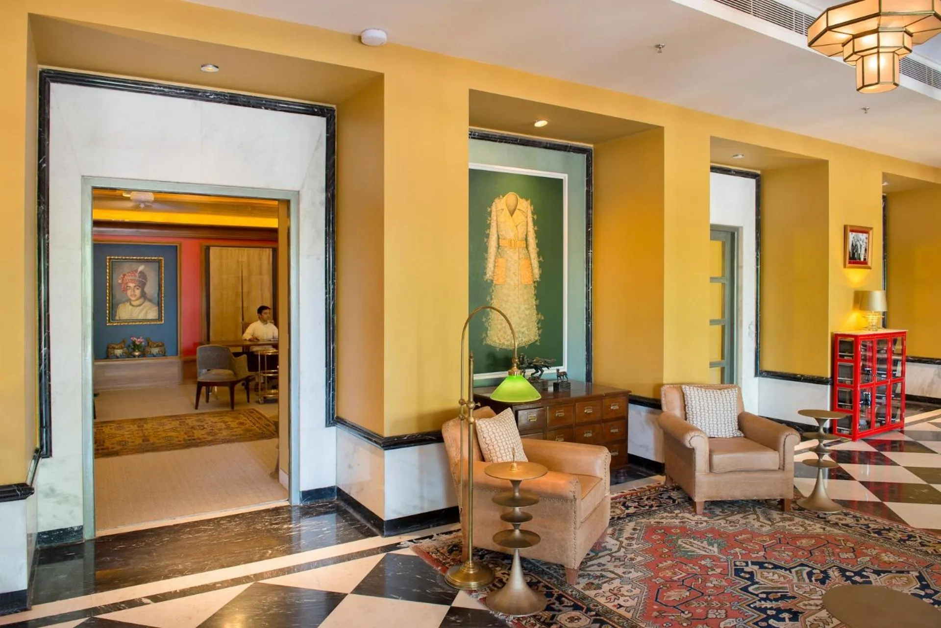 Seating area in Narendra Bhawan