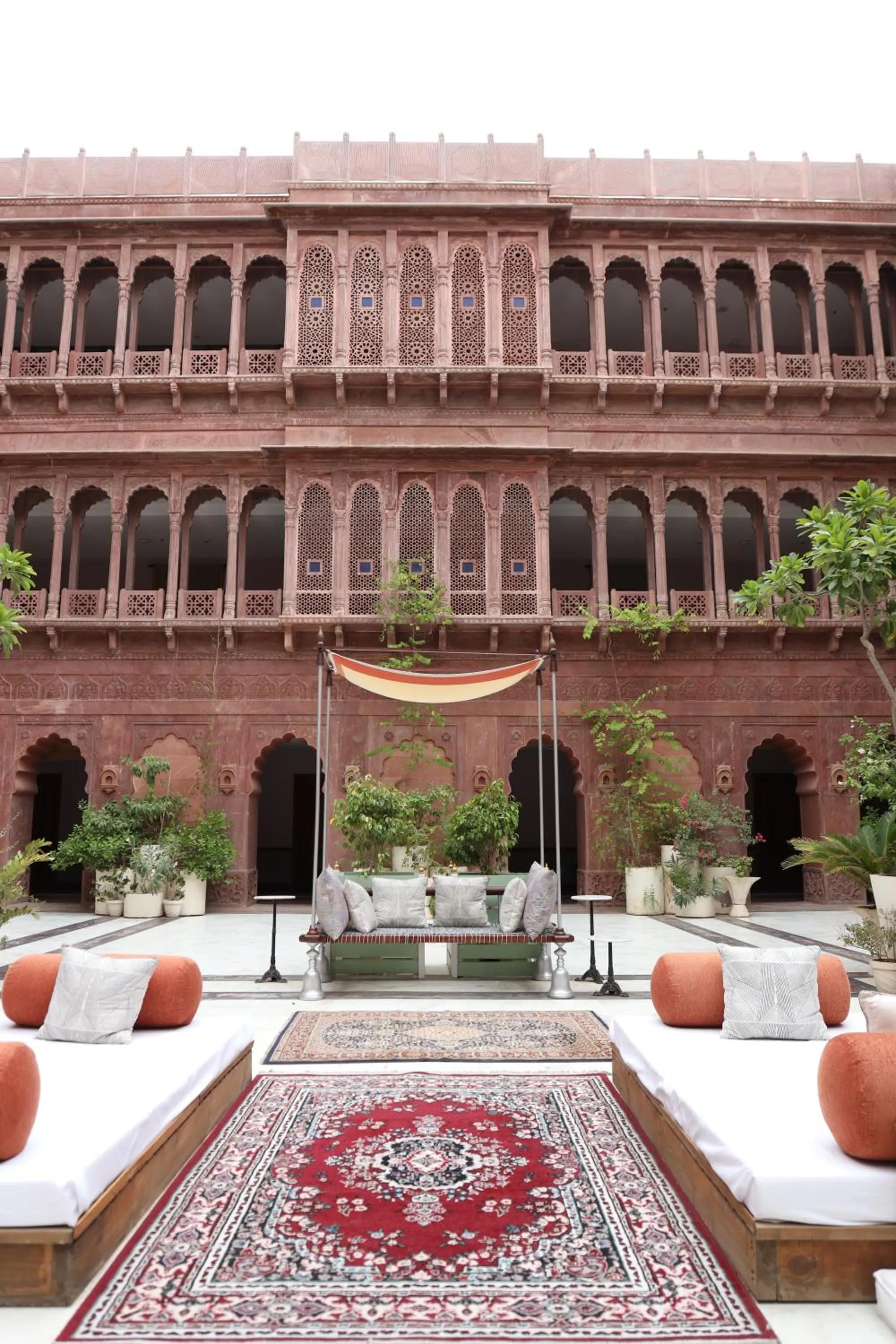 Inner courtyard view in Narendra Bhawan
