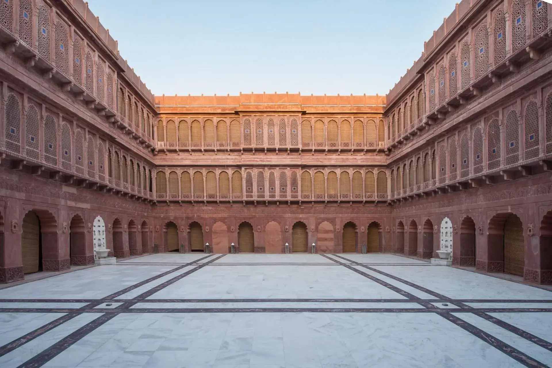 Property building in Narendra Bhawan Property building in Narendra Bhawan