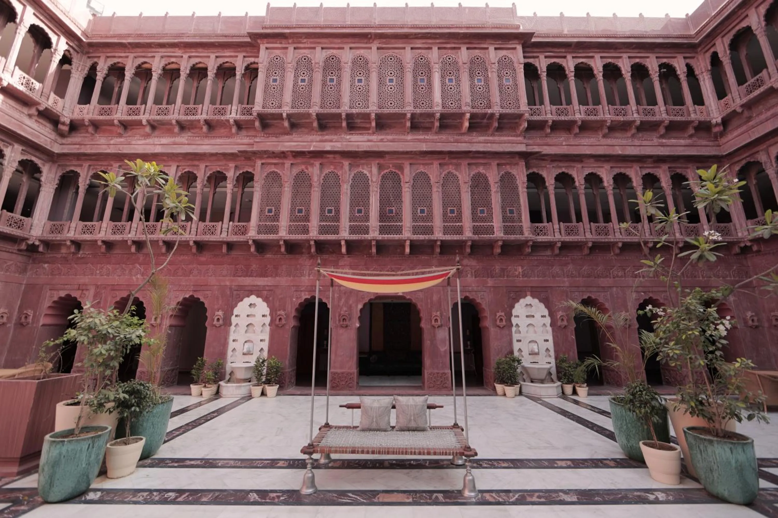 Inner courtyard view in Narendra Bhawan