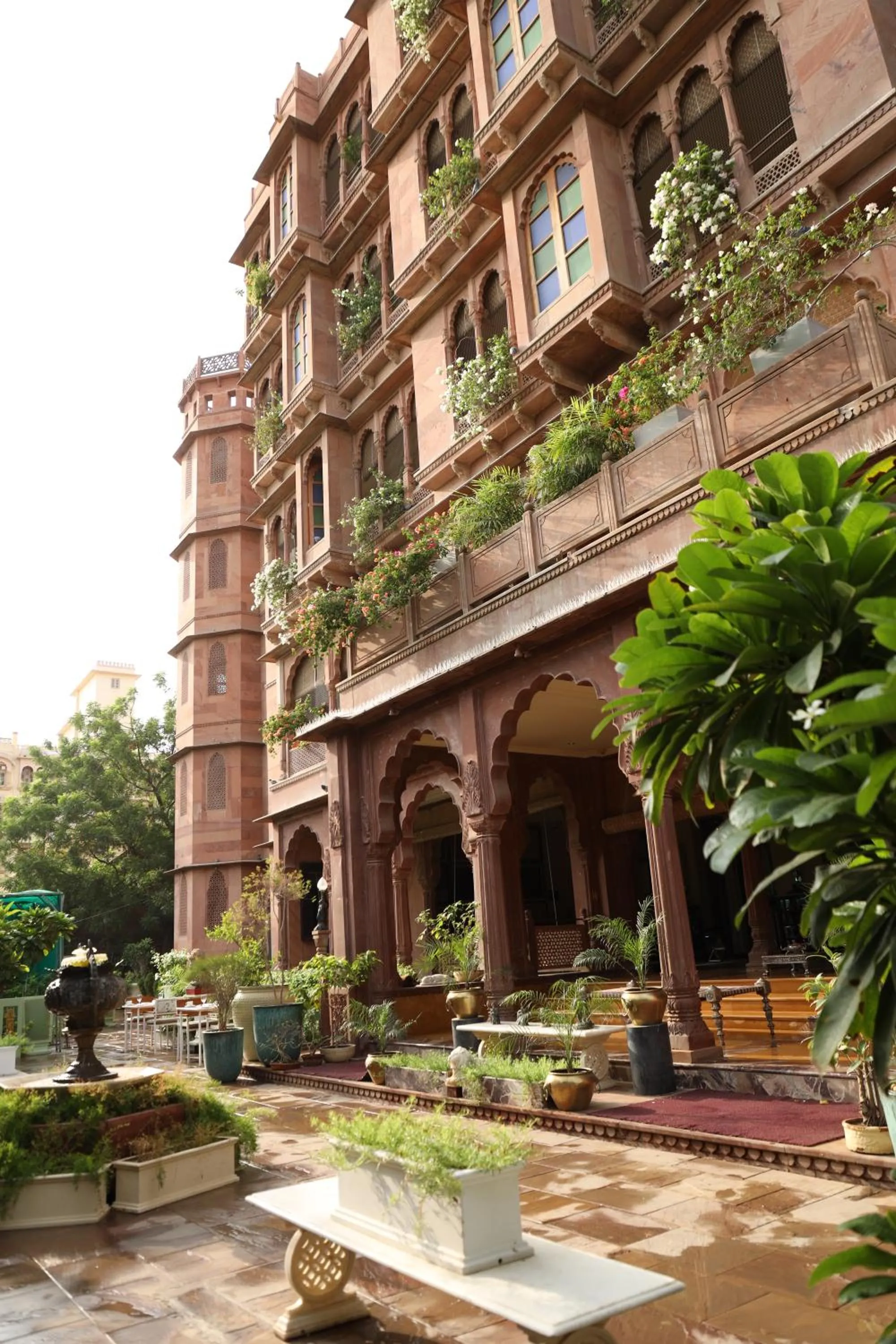 Property building in Narendra Bhawan