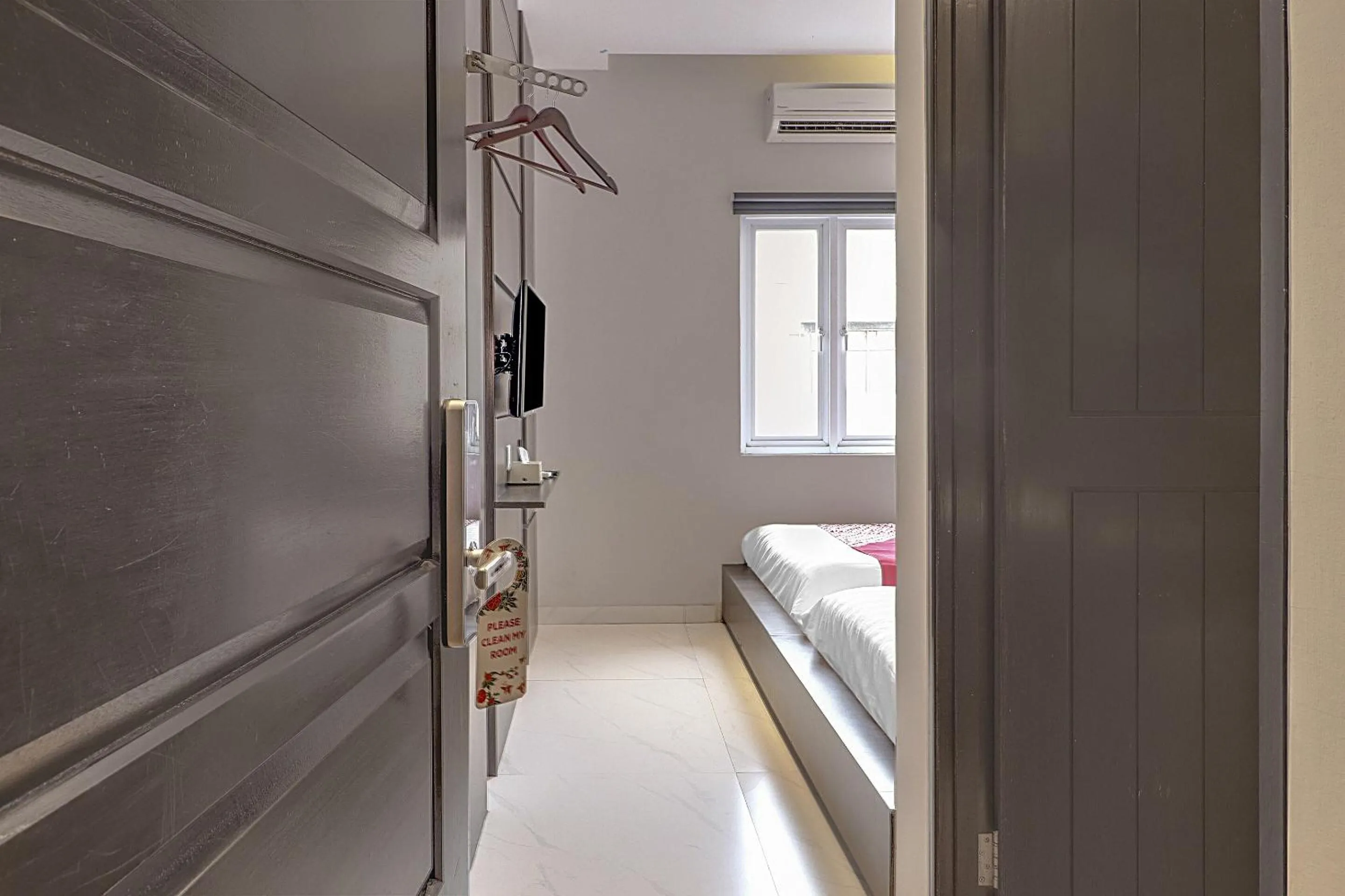 Bedroom, Bed in Collection O Cihampelas Near Ciwalk Formerly Regia Cihampelas