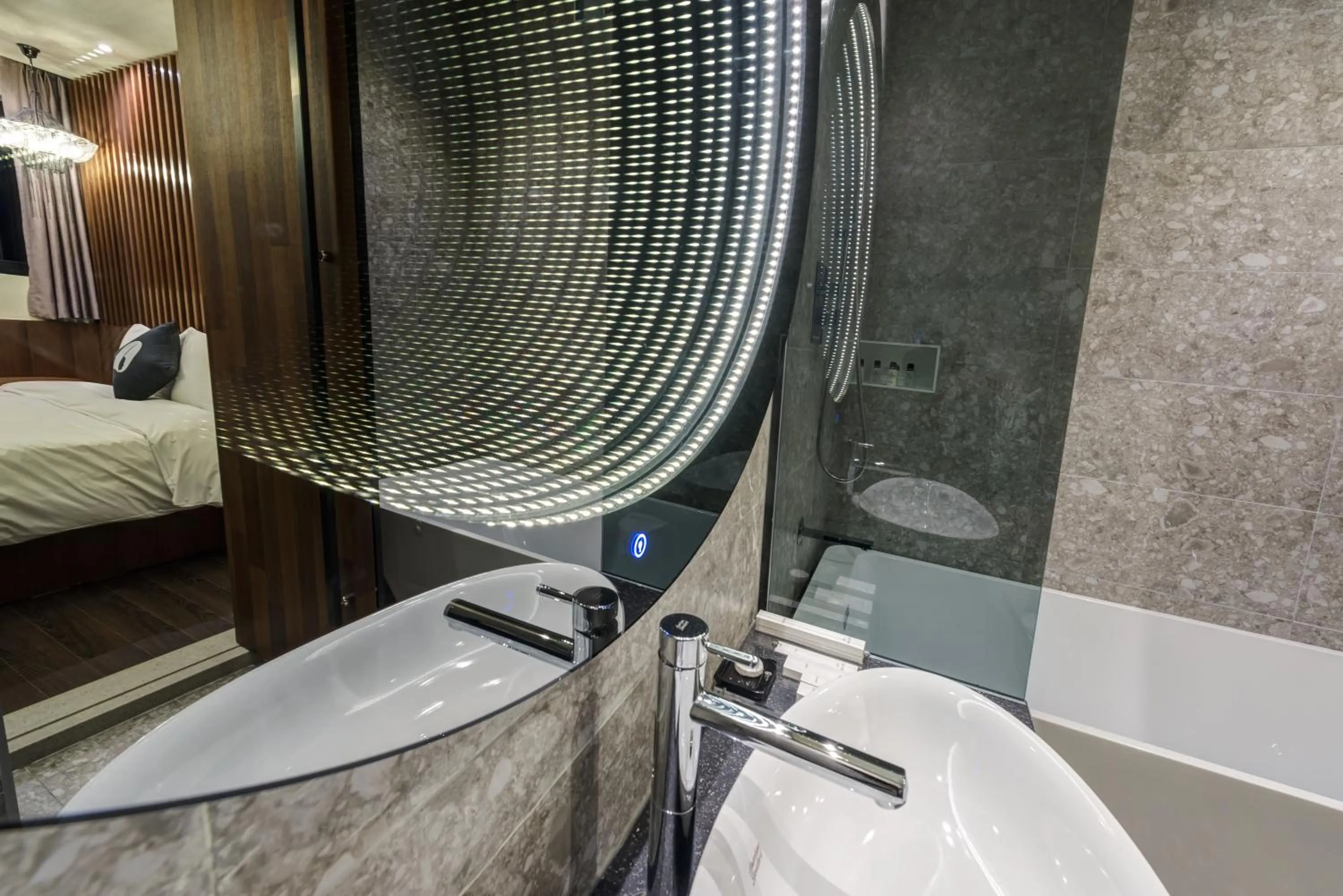 Bathroom, Bed in Hotel The Designers Kondae