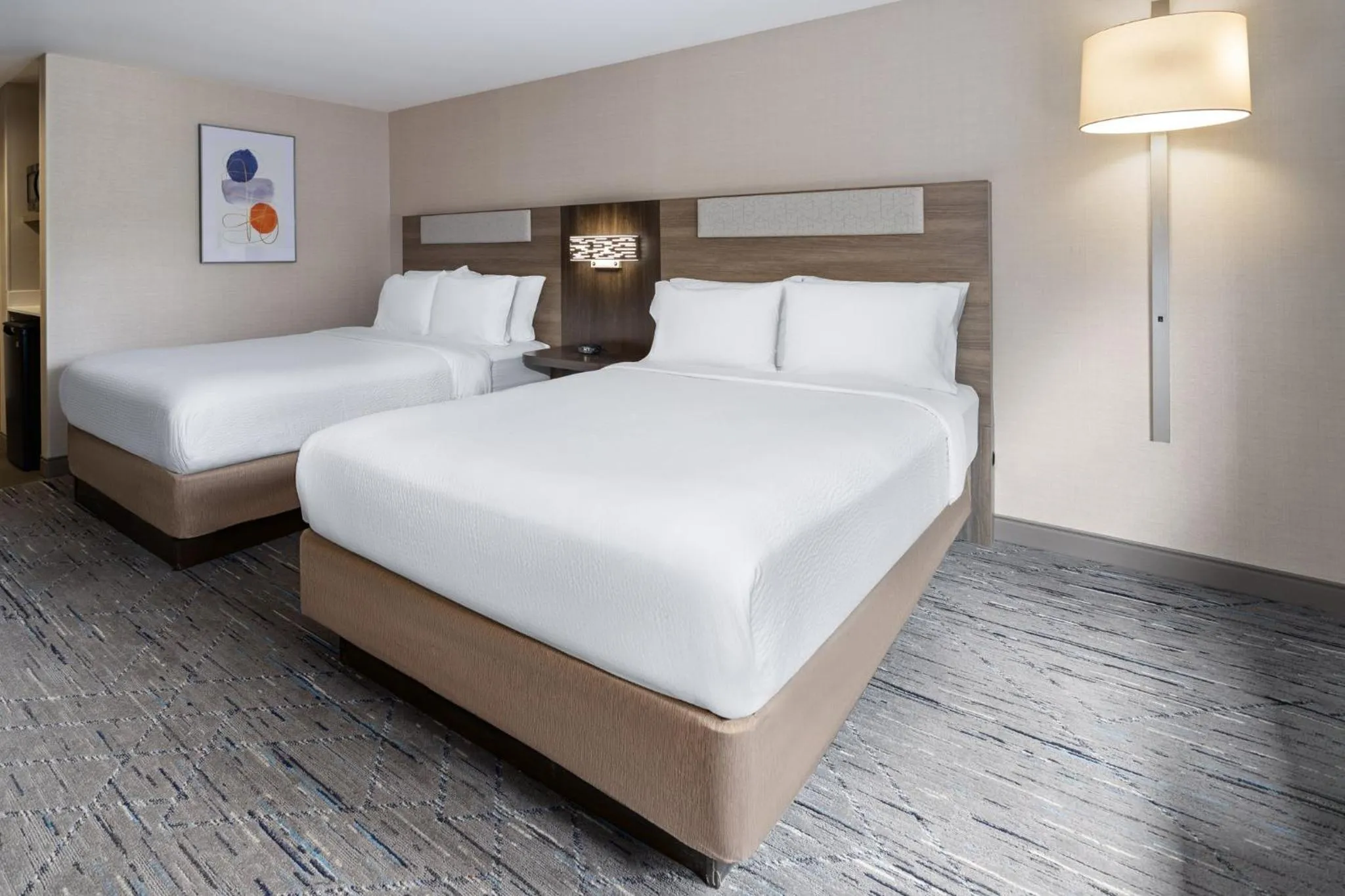 Photo of the whole room, Bed in Holiday Inn Express Hotel & Suites Freeport by IHG