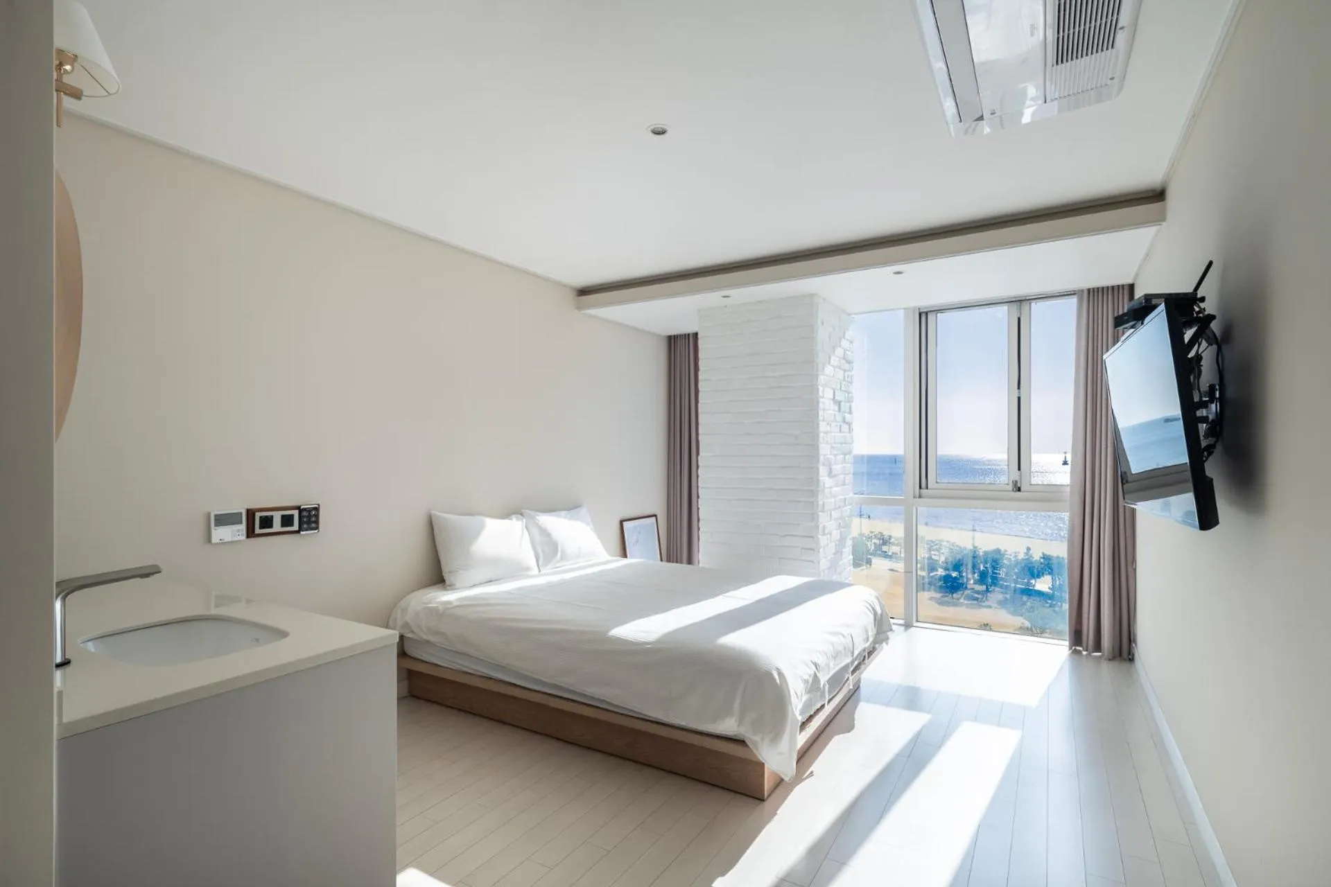 Bed in Elysia Boutique Hotel