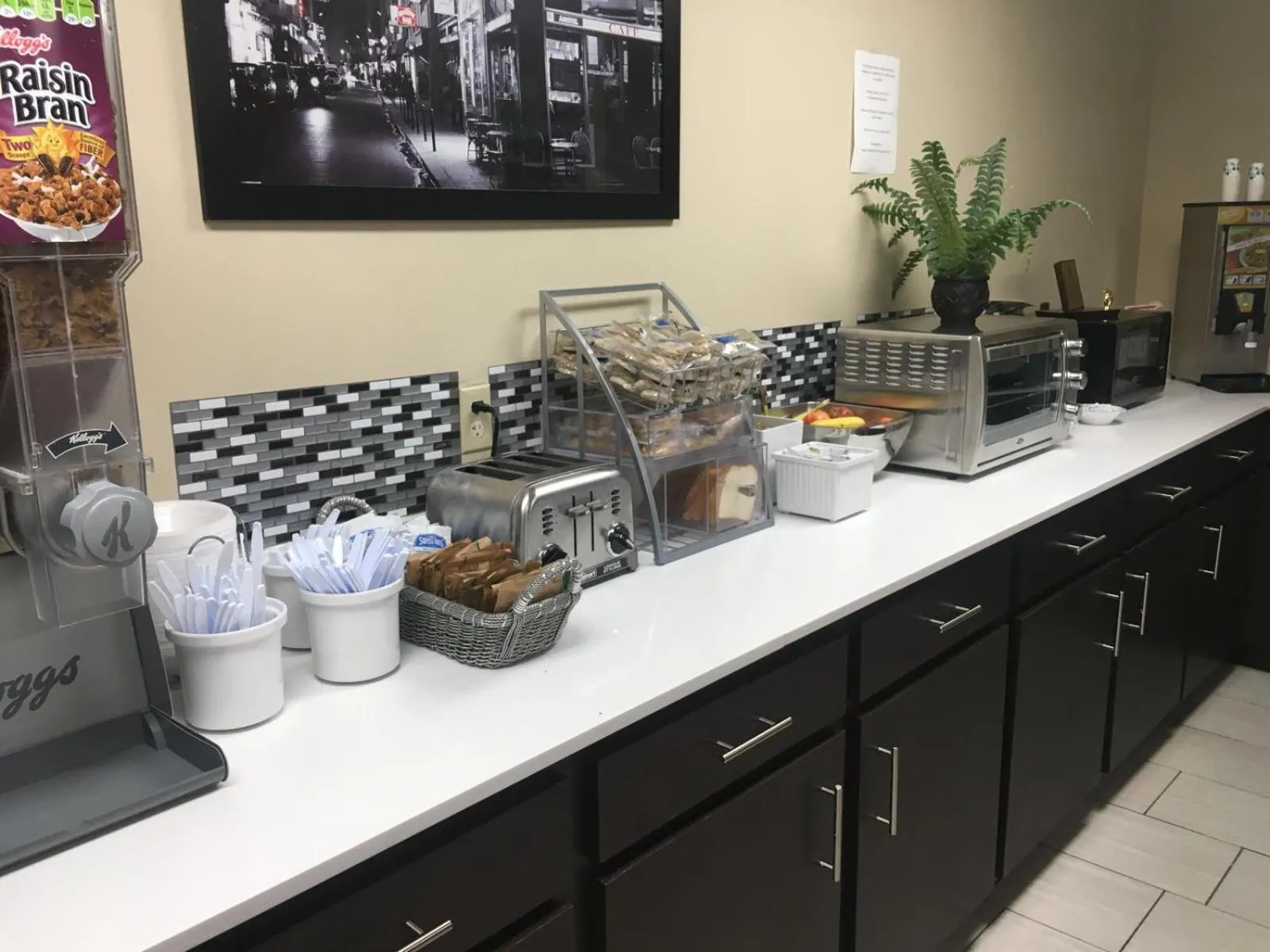 Breakfast in Super 8 by Wyndham Bedford DFW Airport West