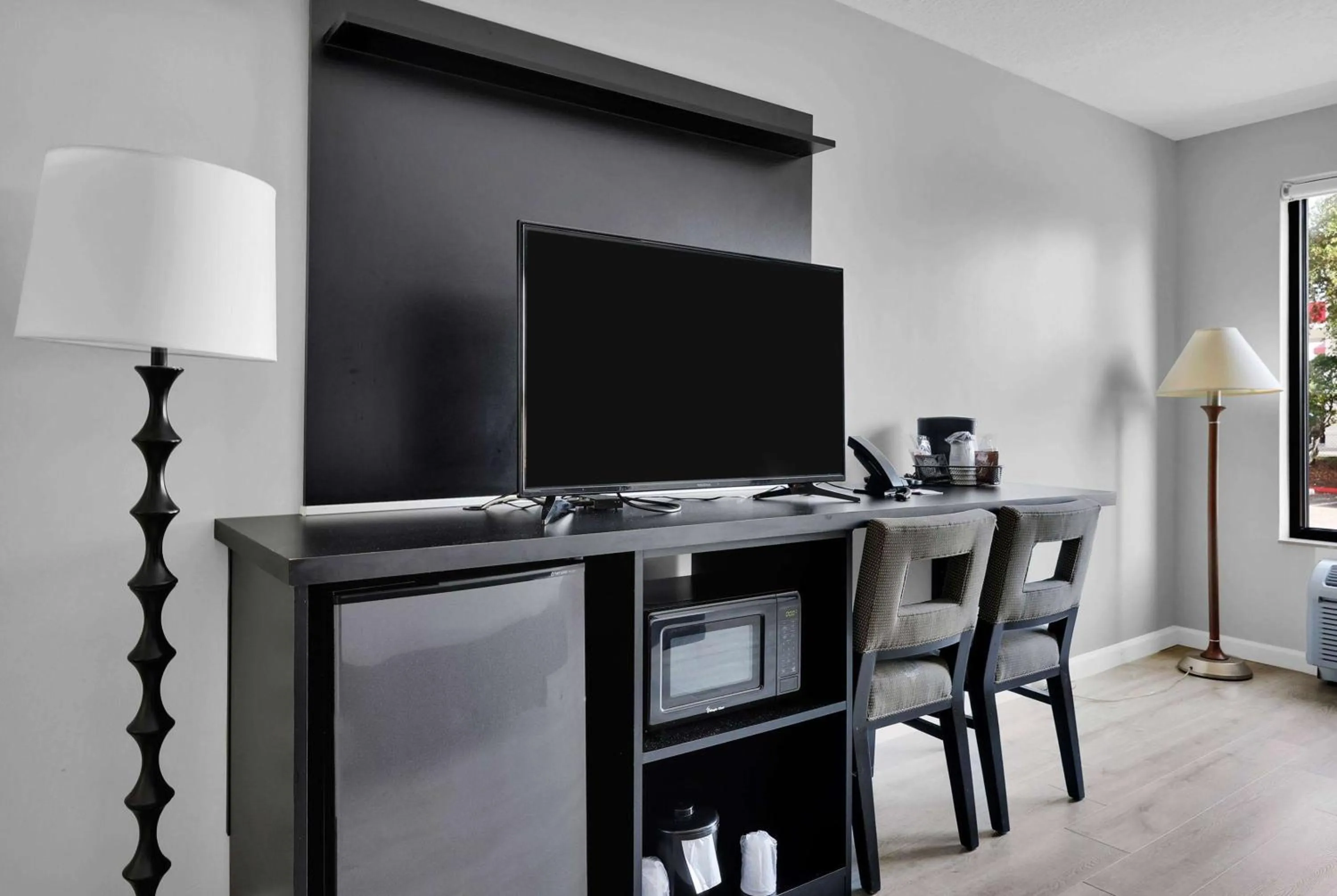 Photo of the whole room in Ramada by Wyndham Jacksonville I-95 by Butler Blvd