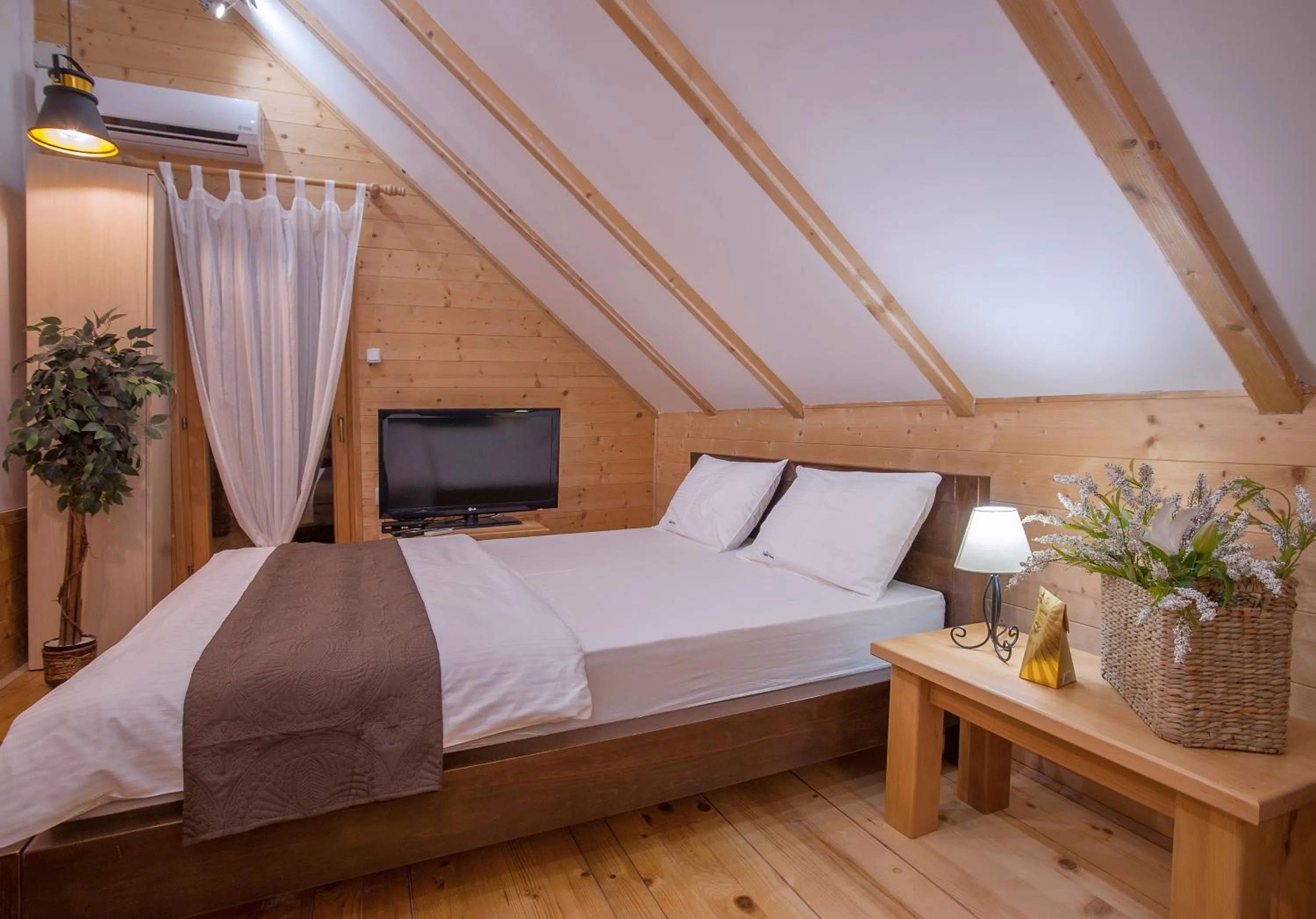 Bedroom, Bed in Brvnare Bor