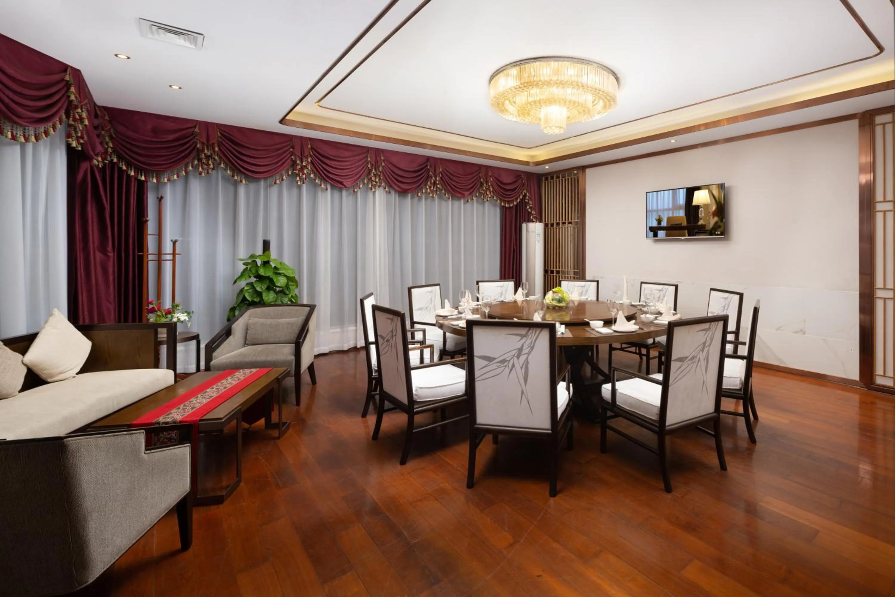 Shenzhen Bay Hisoar Hotel